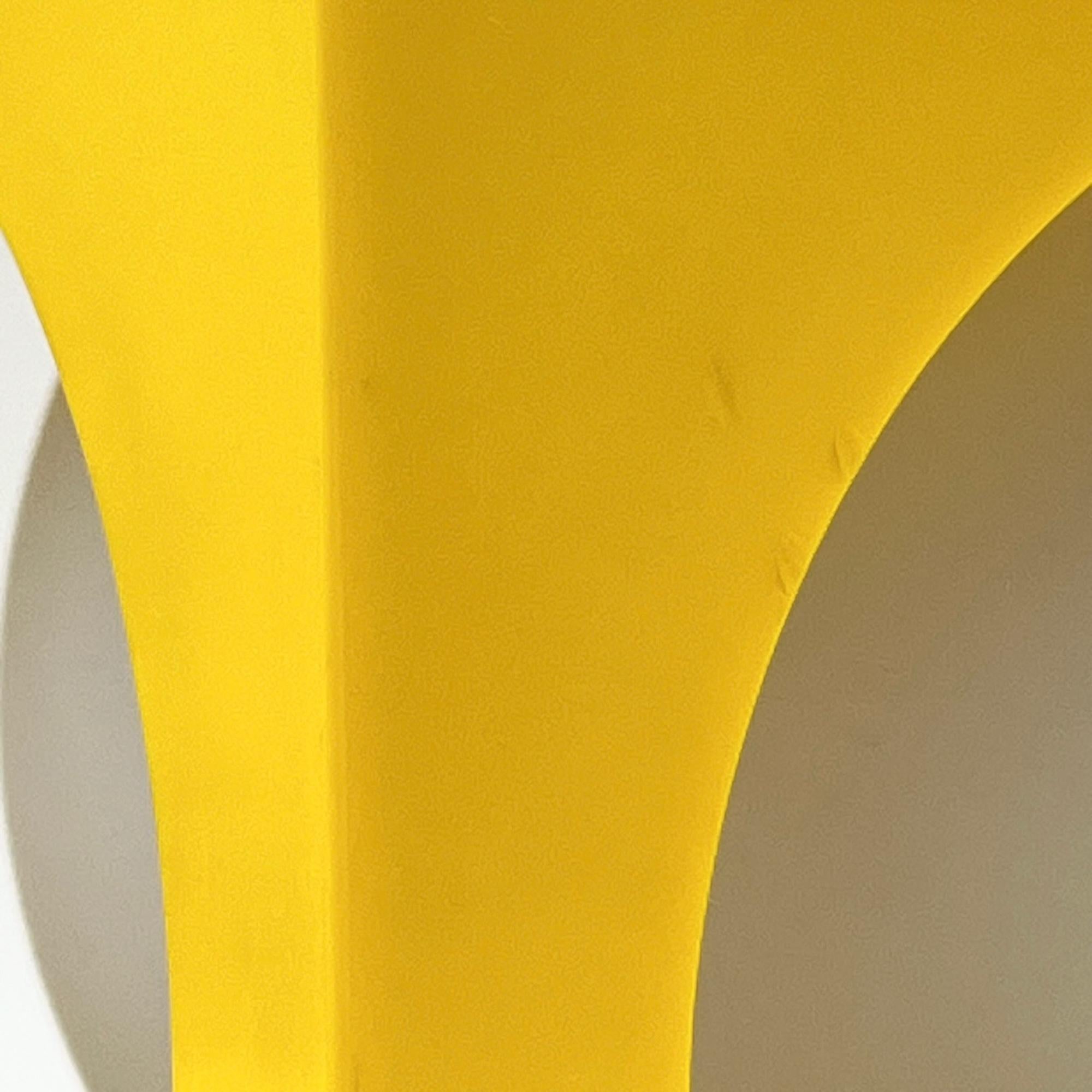 Lampe emblématique de l'ère spatiale de Richard Essig - Design d'avant-garde des années 1970 en vente 6