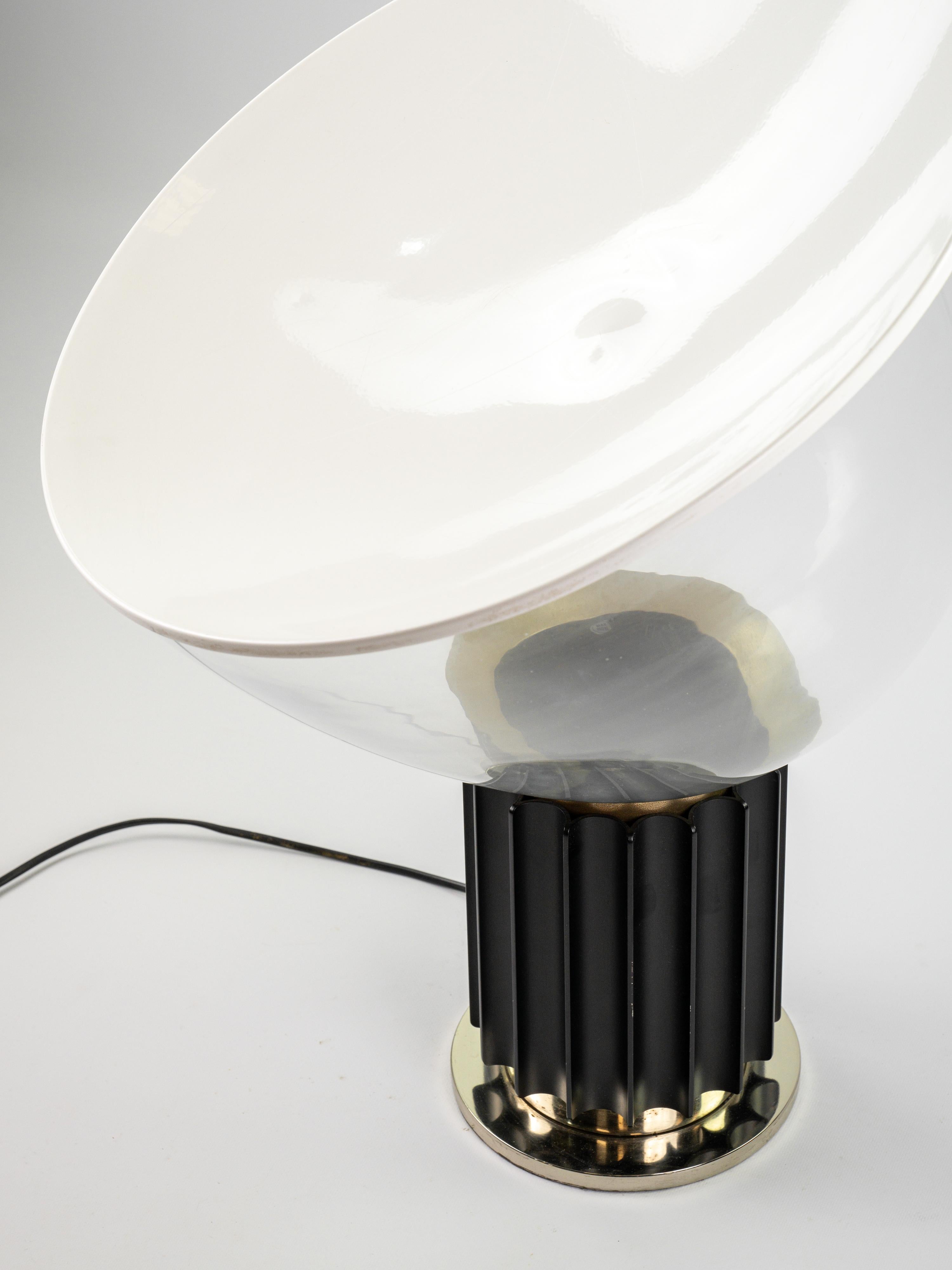 20th Century Iconic Taccia table lamp design by Achille et Pier Giacomo Castiglioni for Flos For Sale