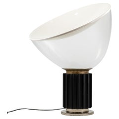 Lampe de table Taccia emblématique d'Achille et Pier Giacomo Castiglioni pour Flos