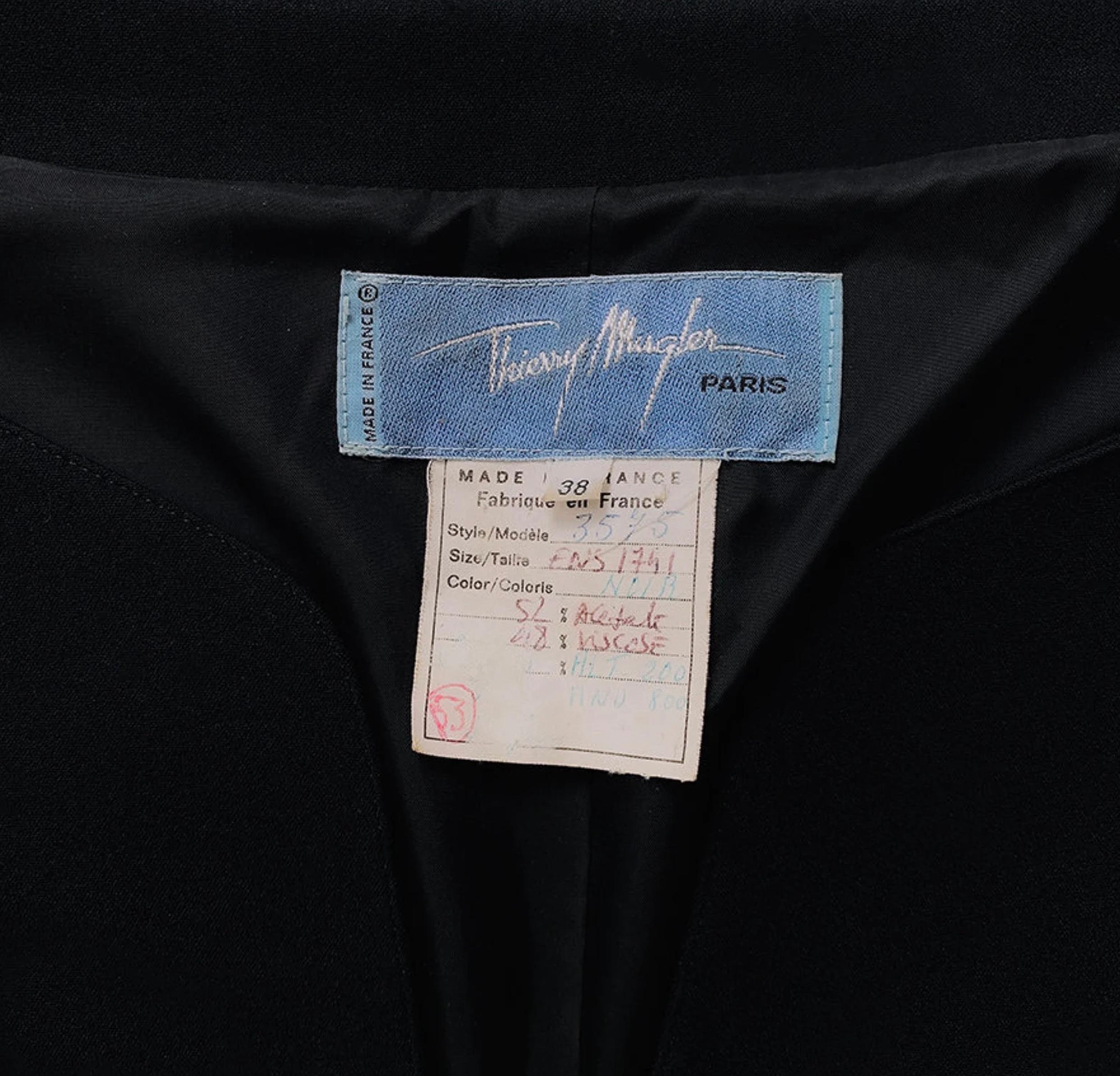 Veste Iconique Thierry Mugler FW1995 Black Jewel Gem Belt Neckline 90s Jacket en vente 7