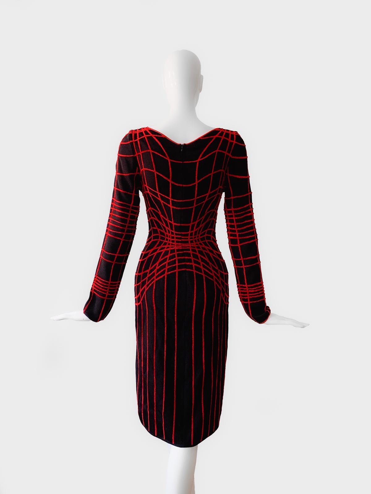 Iconic Thierry Mugler Couture Spider Dress FW 2001 Rare Museum Worthy Black Red  For Sale 5