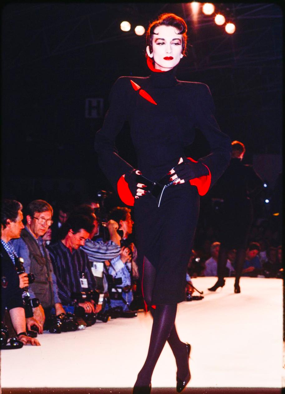 Women's Iconic Thierry Mugler Les Infernales SHE DEVIL Runway Dress Black Red For Sale