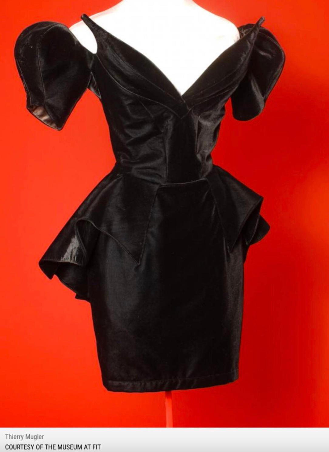 Iconic Thierry Mugler Vintage 1981 Black Velvet Peplum Vampire Dress In Good Condition For Sale In Jersey City, NJ
