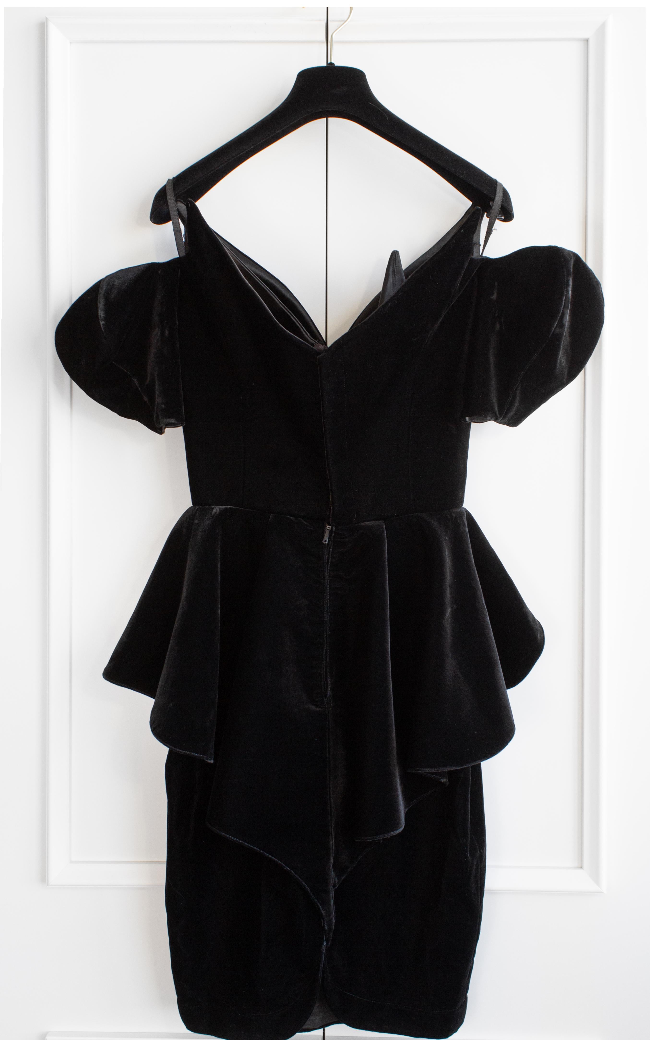 Iconic Thierry Mugler Vintage 1981 Black Velvet Peplum Vampire Dress For Sale 1