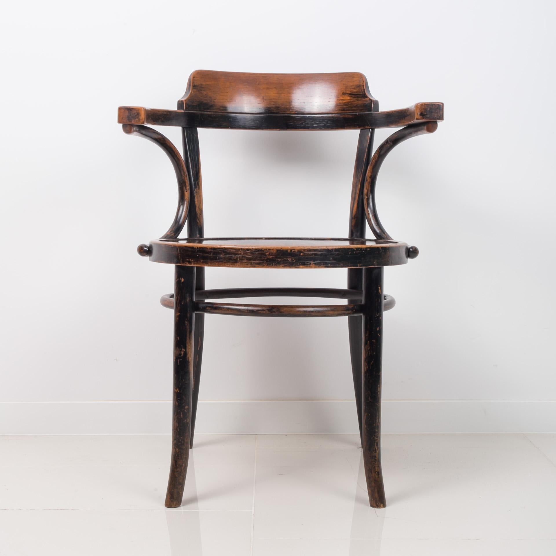 Art Nouveau Iconic Thonet Chair Designed by M. Thonet, Bentwood, 1920s