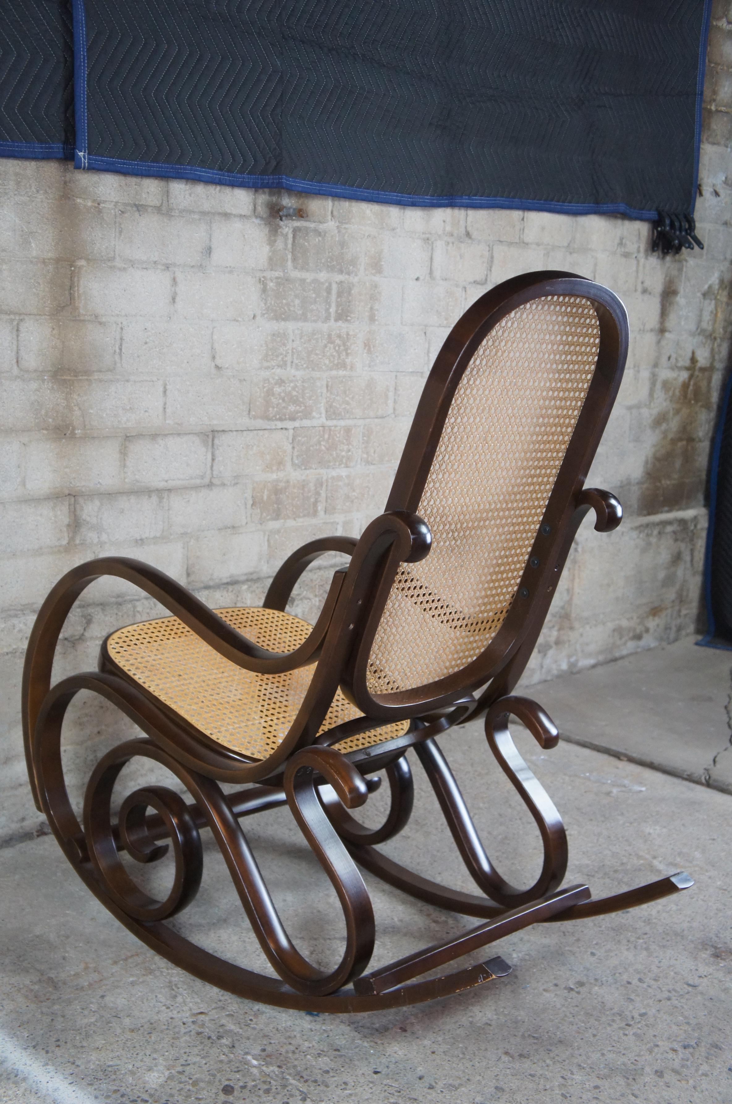 Iconic Thonet Style Bentwood Rocking Chair Natural Cane Rattan Seat Back Rocker In Good Condition In Dayton, OH