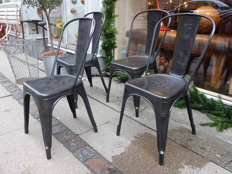 Iconic Tolix Chair Without Arms For At 1stdibs Fabulous Vintage French Metal Tolix Chairs Designed By Xavier Pouchard Produced Since 1934