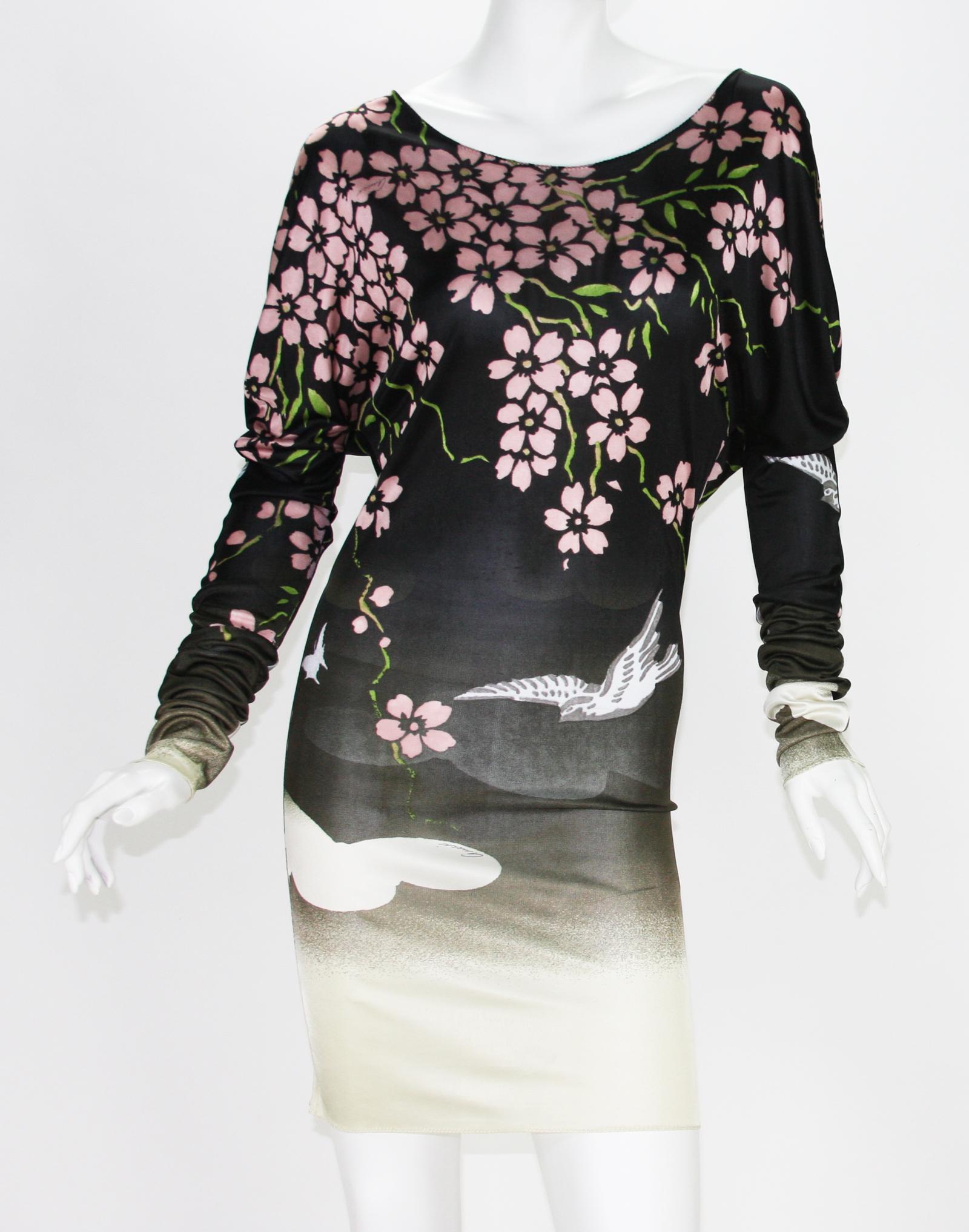 Ikonisches Tom Ford für Gucci SS 2003  Japanisches Mini-Stretchkleid aus Kirschblüten S im Zustand „Hervorragend“ im Angebot in Montgomery, TX