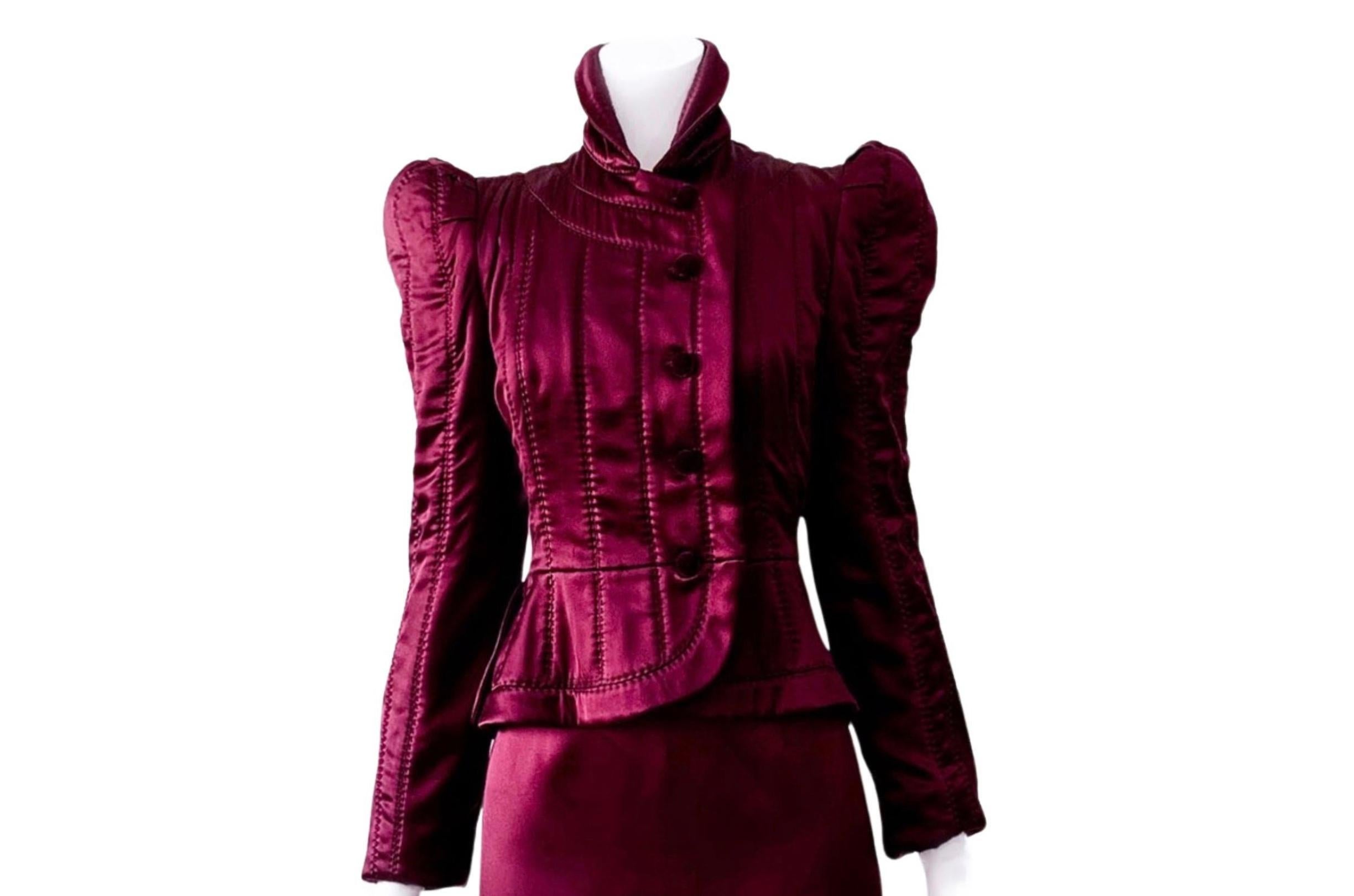 So Iconic. The famous Yves Saint Laurent Rive Gauche FW 2004 Collection.
The Pagoda Jacket made of 100% pure Silk.
Tom Ford's final show for Yves Saint Laurent, his exquisite YSL Rive Gauche Chinoiserie collection. The Pagoda Silk jacket was one of