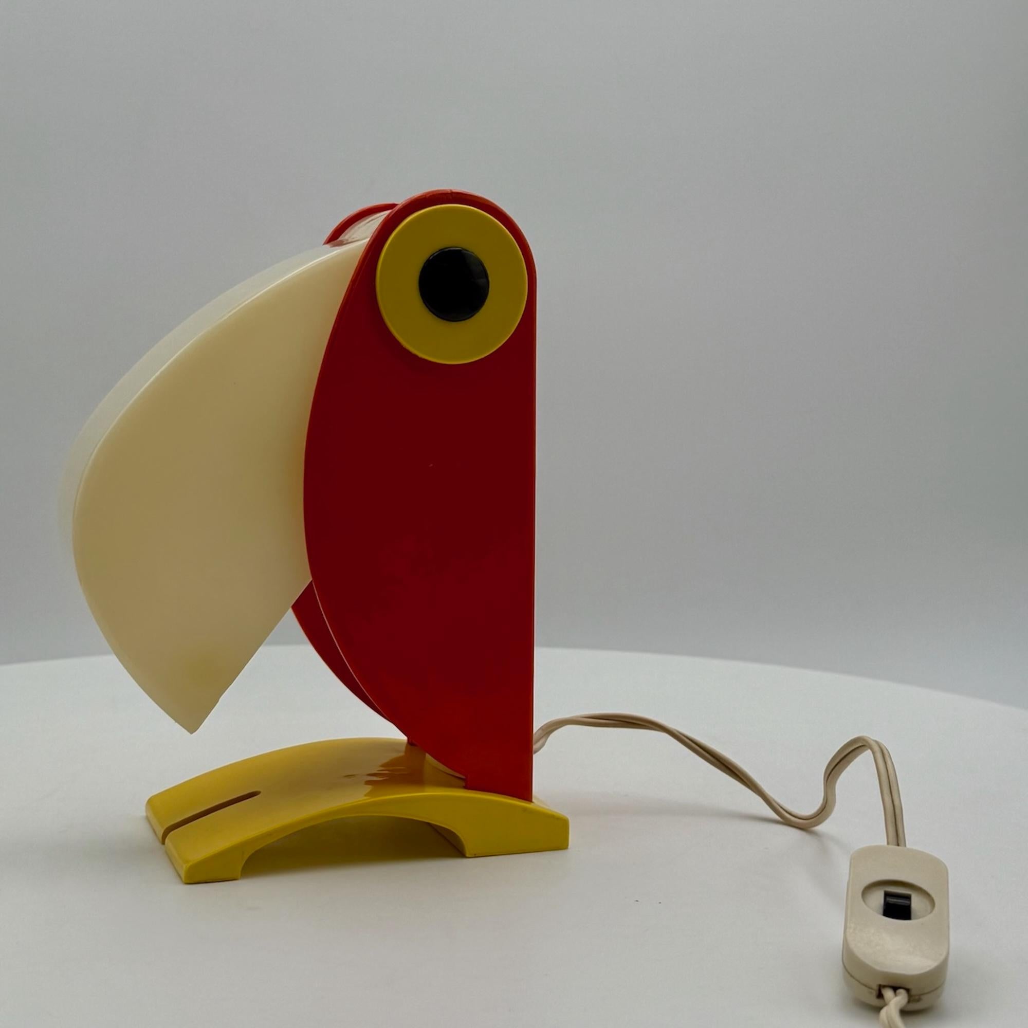 Mid-Century Modern Iconic Toucan Lamp by Enea Ferrari - Vintage 70s Old Timer Lighting Masterpiece