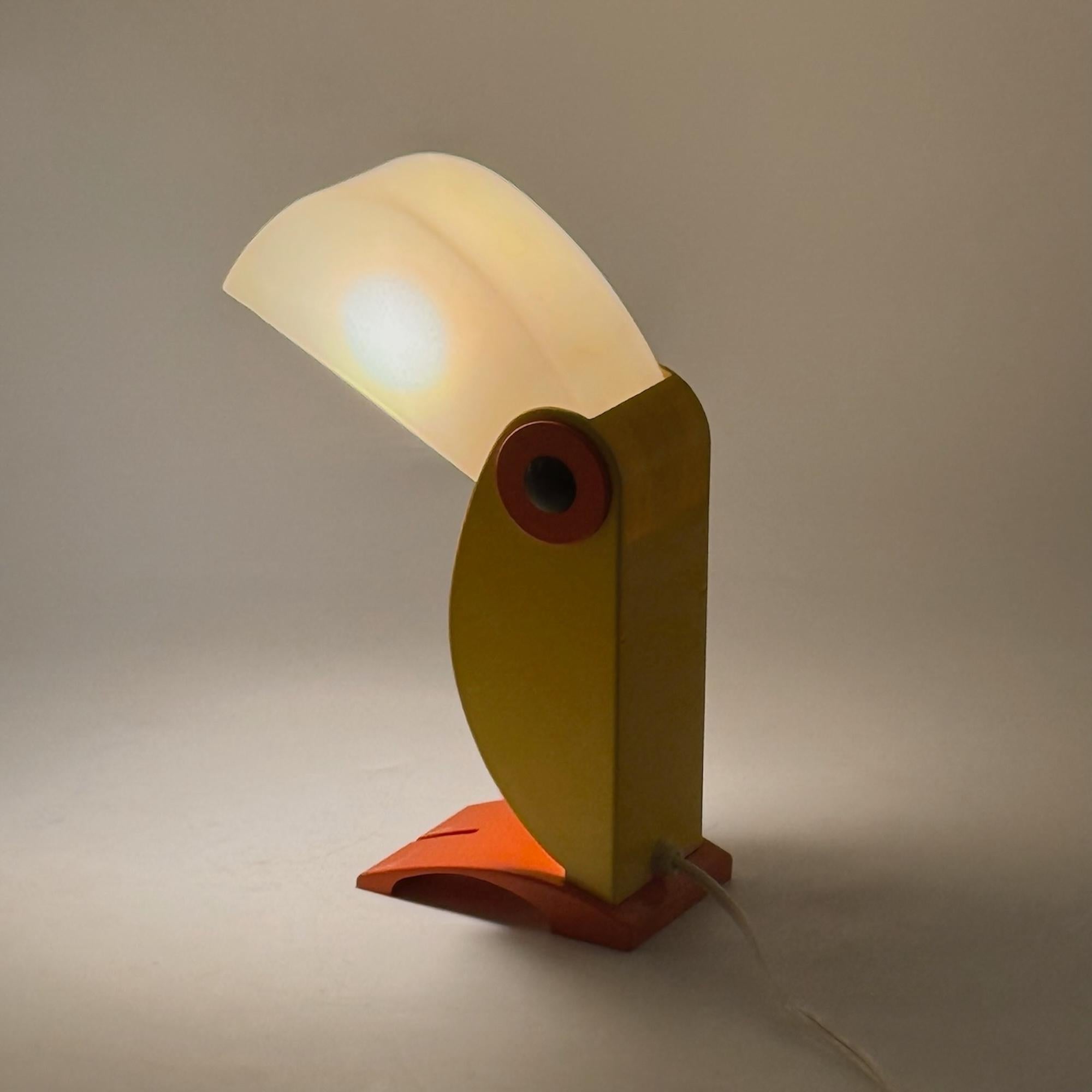 Mid-Century Modern Iconic Toucan Lamp by Enea Ferrari - Vintage 70s Old Timer Lighting Masterpiece