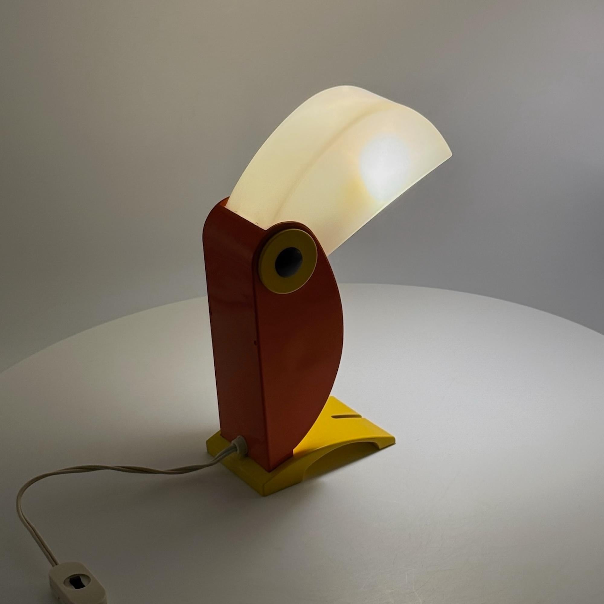 Iconic Toucan Lamp by Enea Ferrari - Vintage 70s Old Timer Lighting Masterpiece 1
