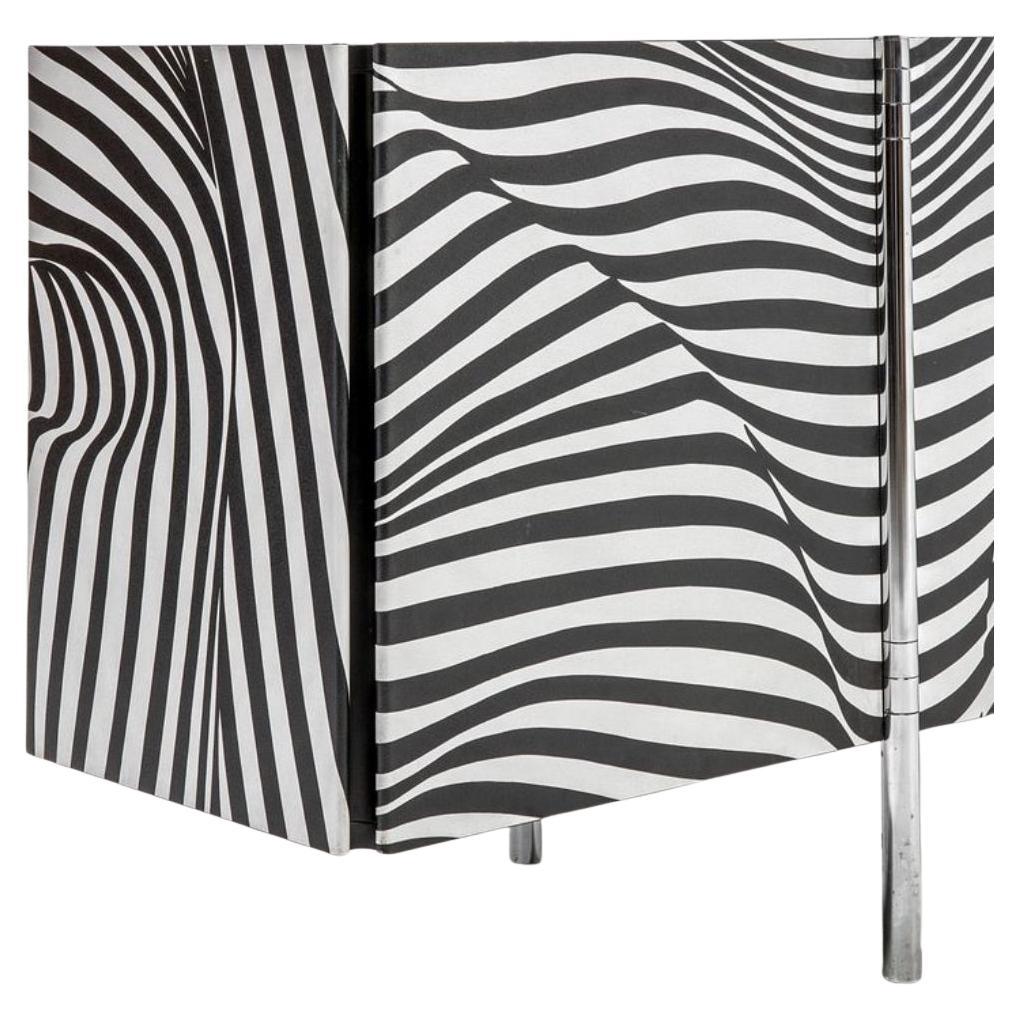 Travail du bois Iconic Trix & Robert Haussmann Amor Stripe 12 “Zebra” Credenza by Wogg en vente