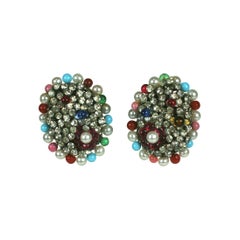 Pendientes Valentino icónicos de Maison Gripoix