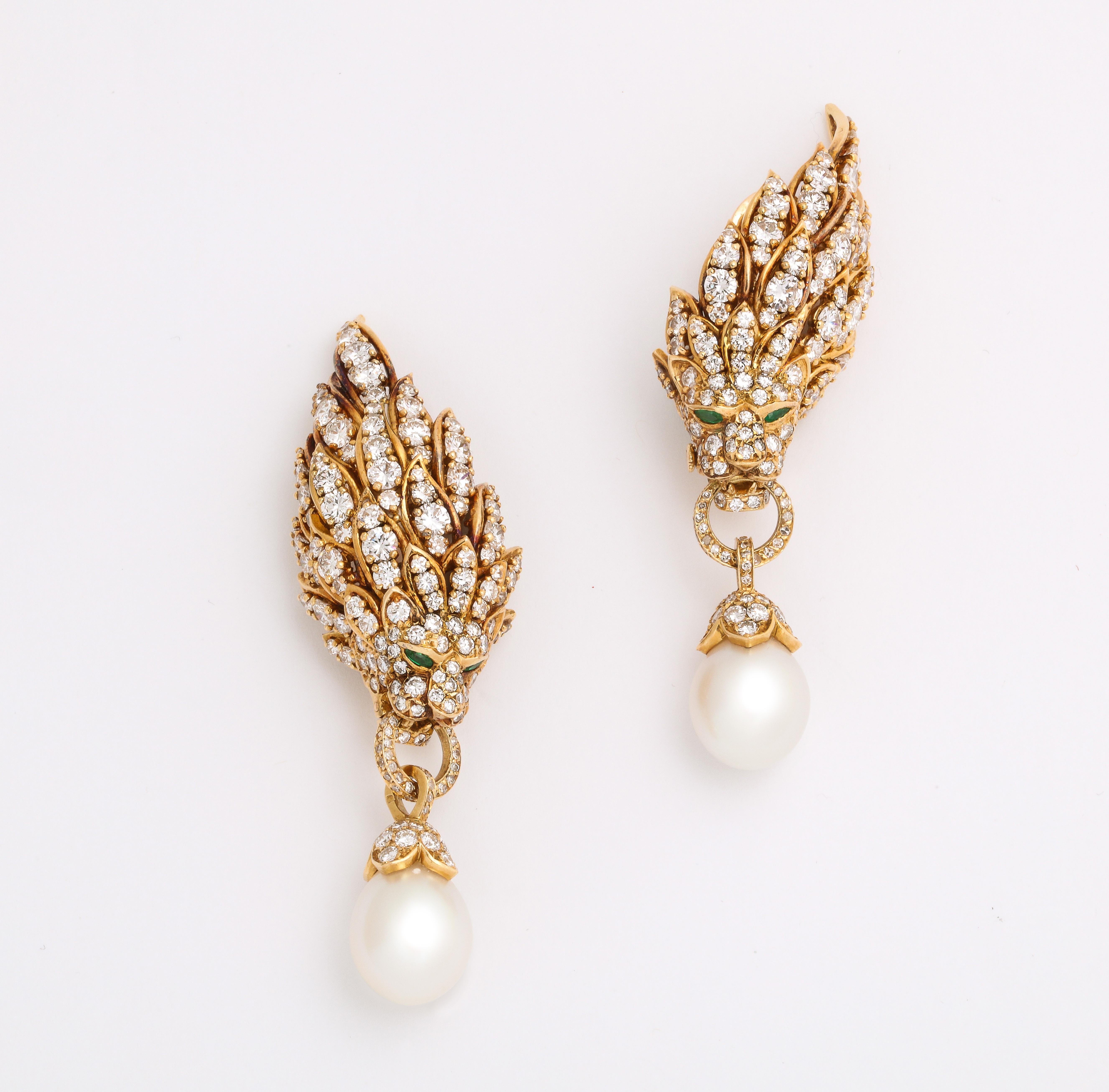 Iconic Van Cleef & Arpels Pearl and Diamond Lion Head Earrings In Excellent Condition In New York, NY