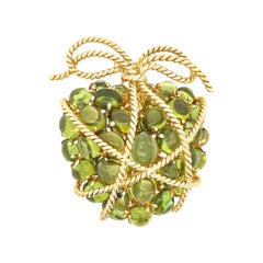 Iconic Verdura Wrapped Heart Peridot Brooch