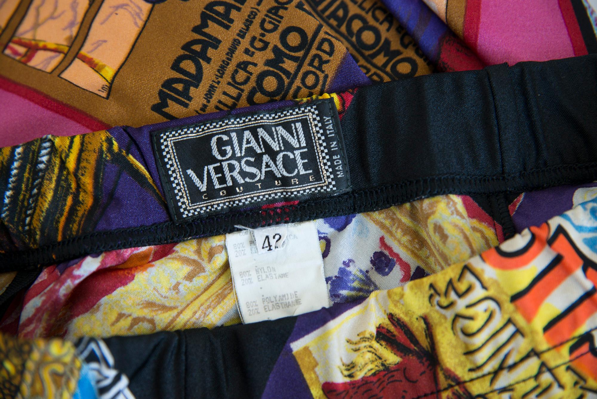 Iconic Versace Couture Printed stretch Leggings Pants, Fall-Winter 1991  For Sale 10