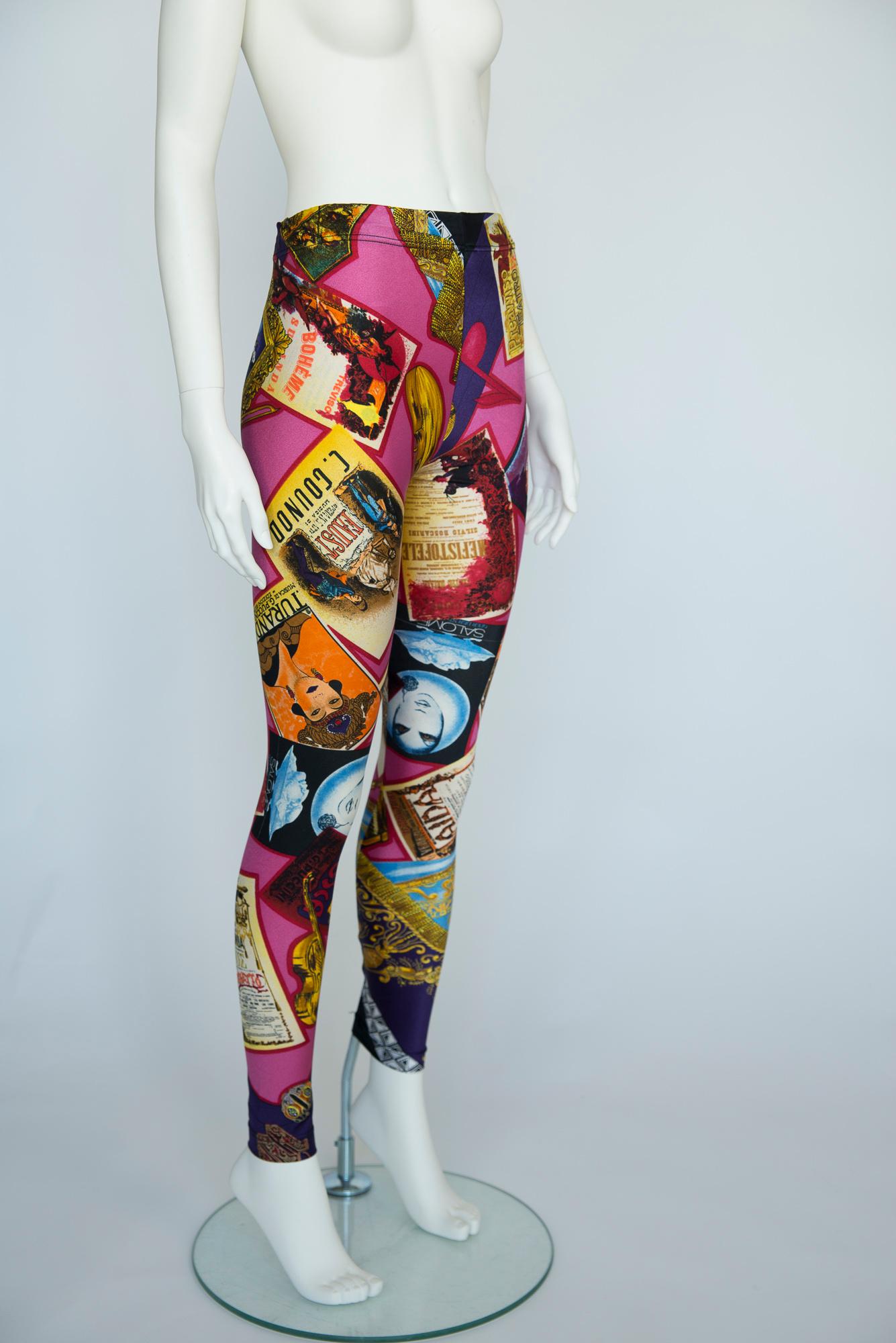 Iconic Versace Couture Printed stretch Leggings Pants, Fall-Winter 1991  For Sale 1