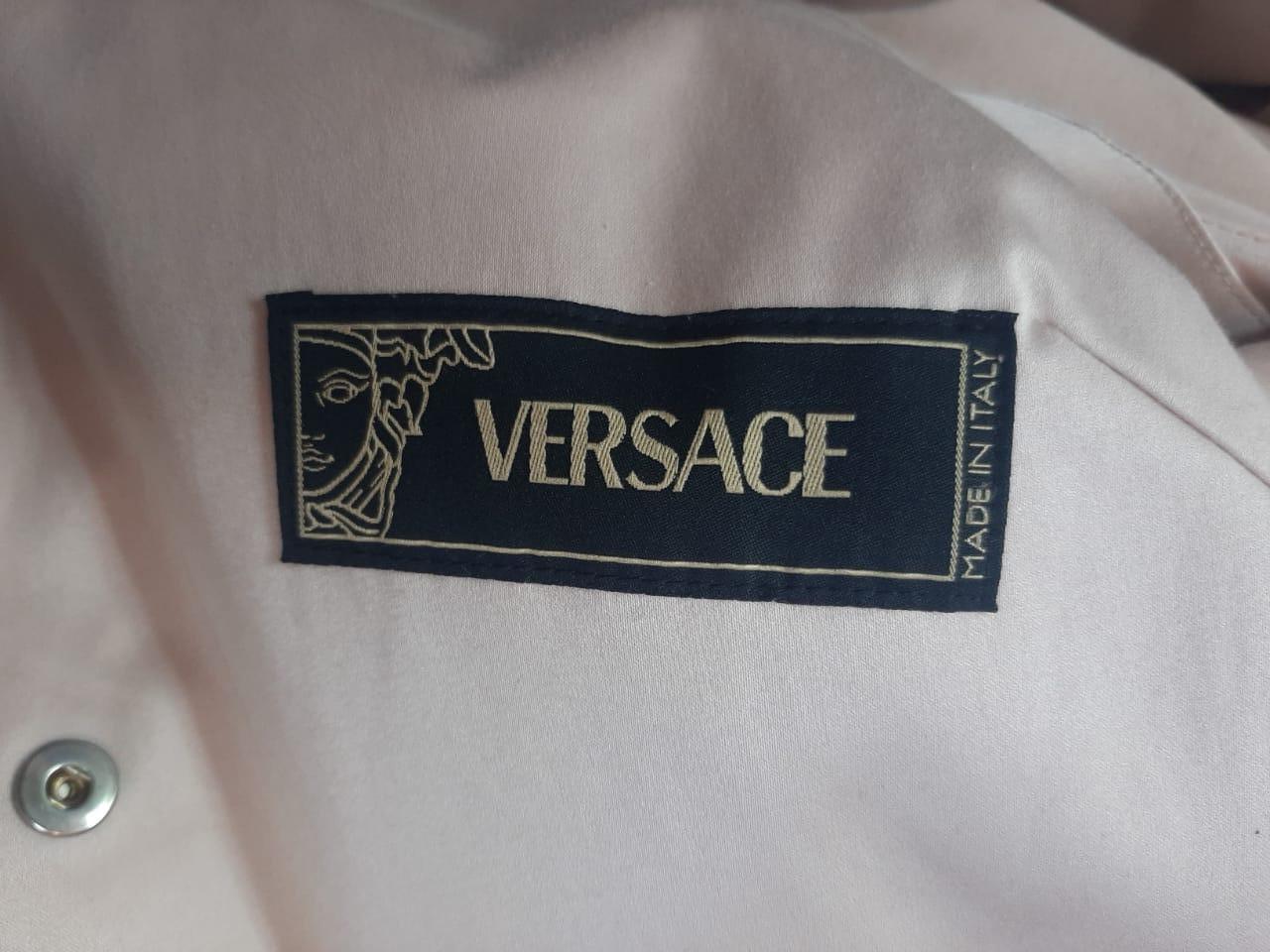 Iconic Versace S/S 2005 Medusa Head Button Blazer Jacket rare For Sale 4