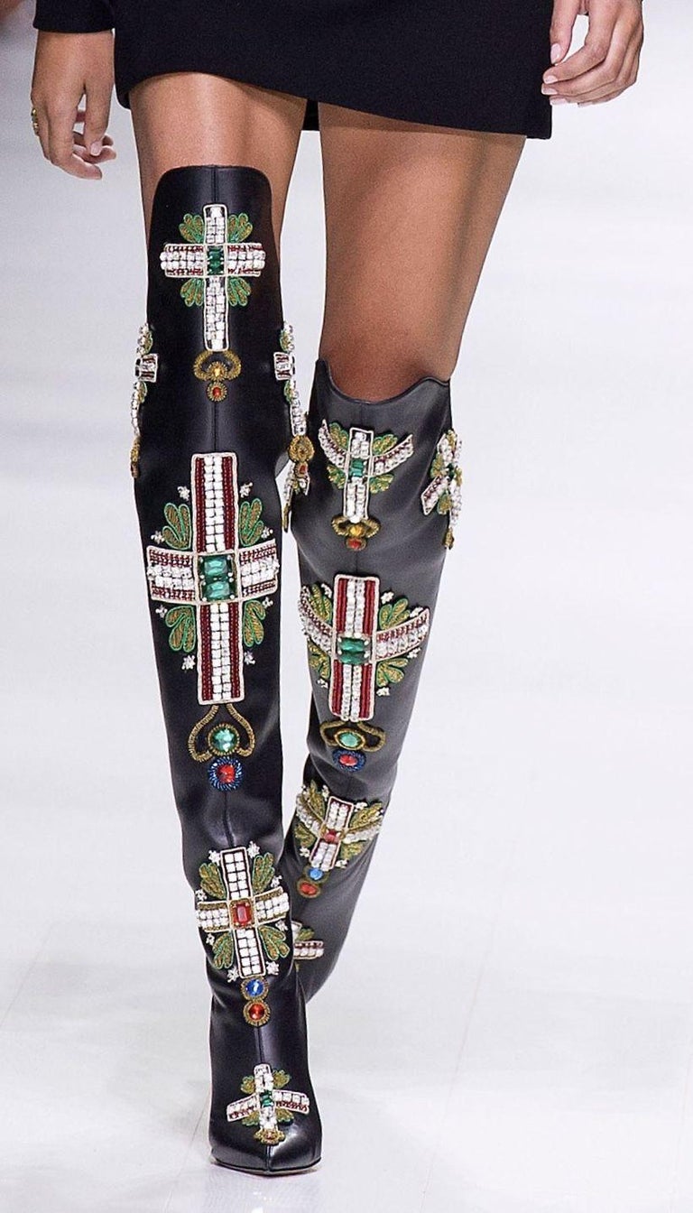 versace cross