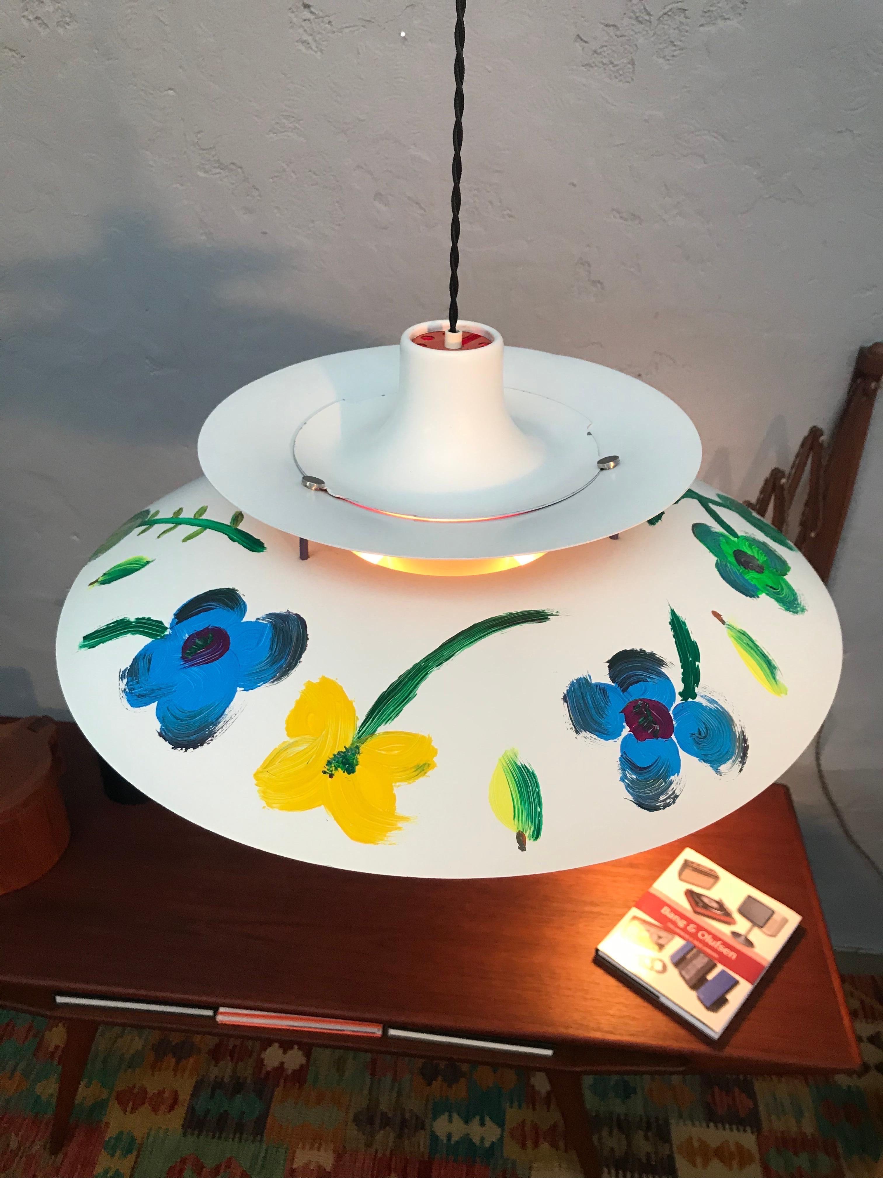 Late 20th Century Iconic Vintage PH5 Chandelier for L. Poulsen of DK in White with Art Work
