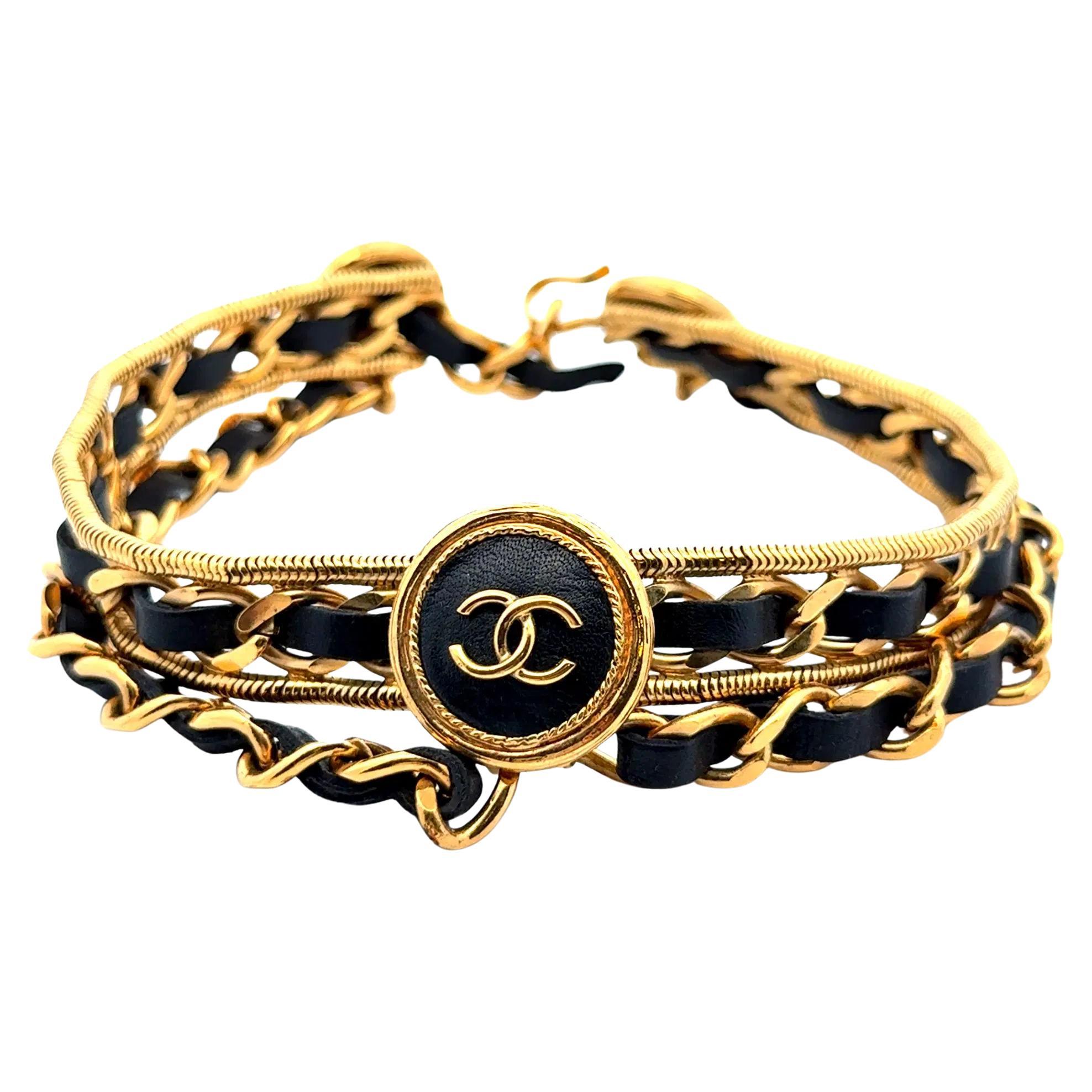 Iconic Vintage Signature CHANEL Black Leather Gold Plated Choker Necklace For Sale