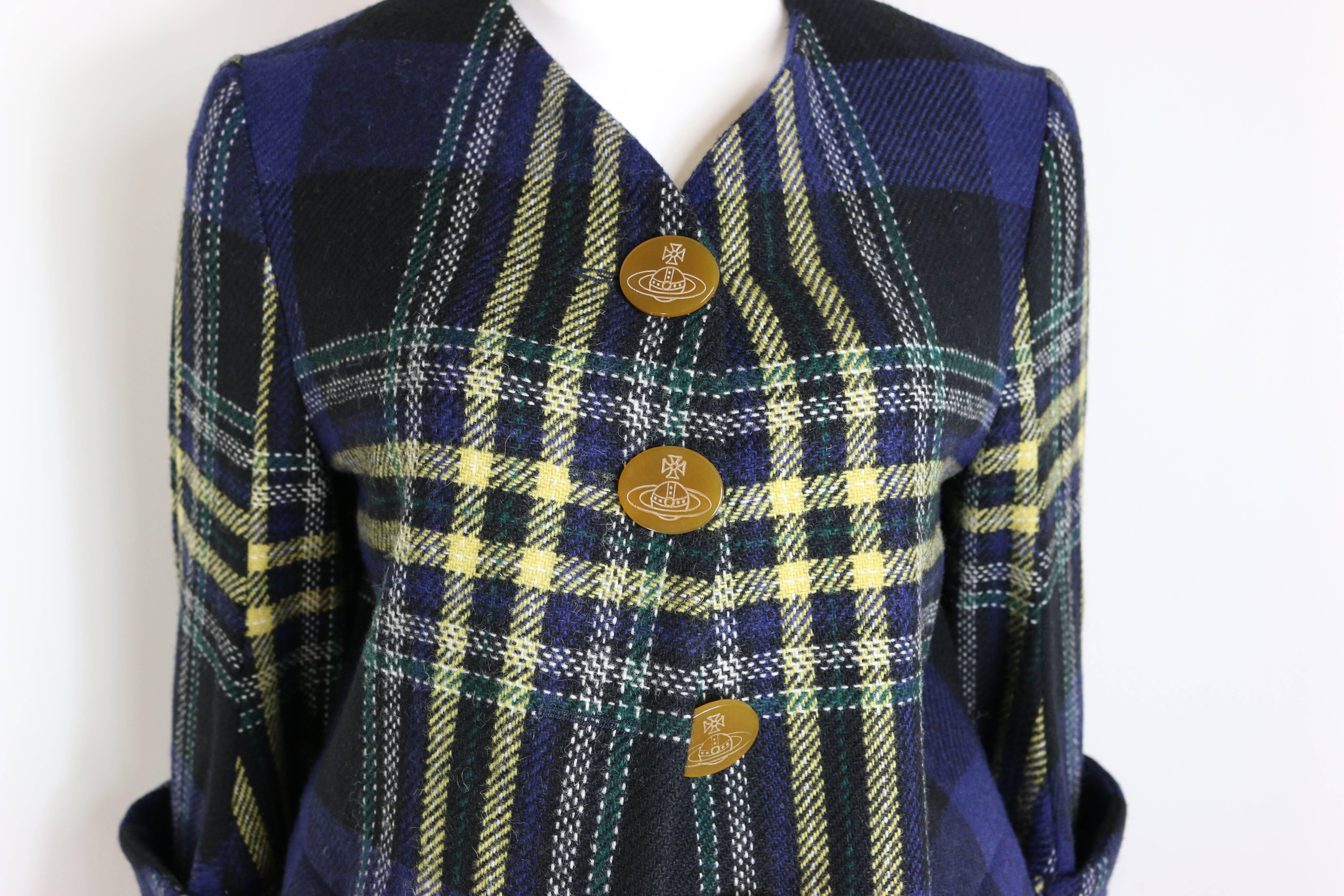 Iconic Vivienne Westwood wool tartan suit set In Excellent Condition For Sale In Sheung Wan, HK