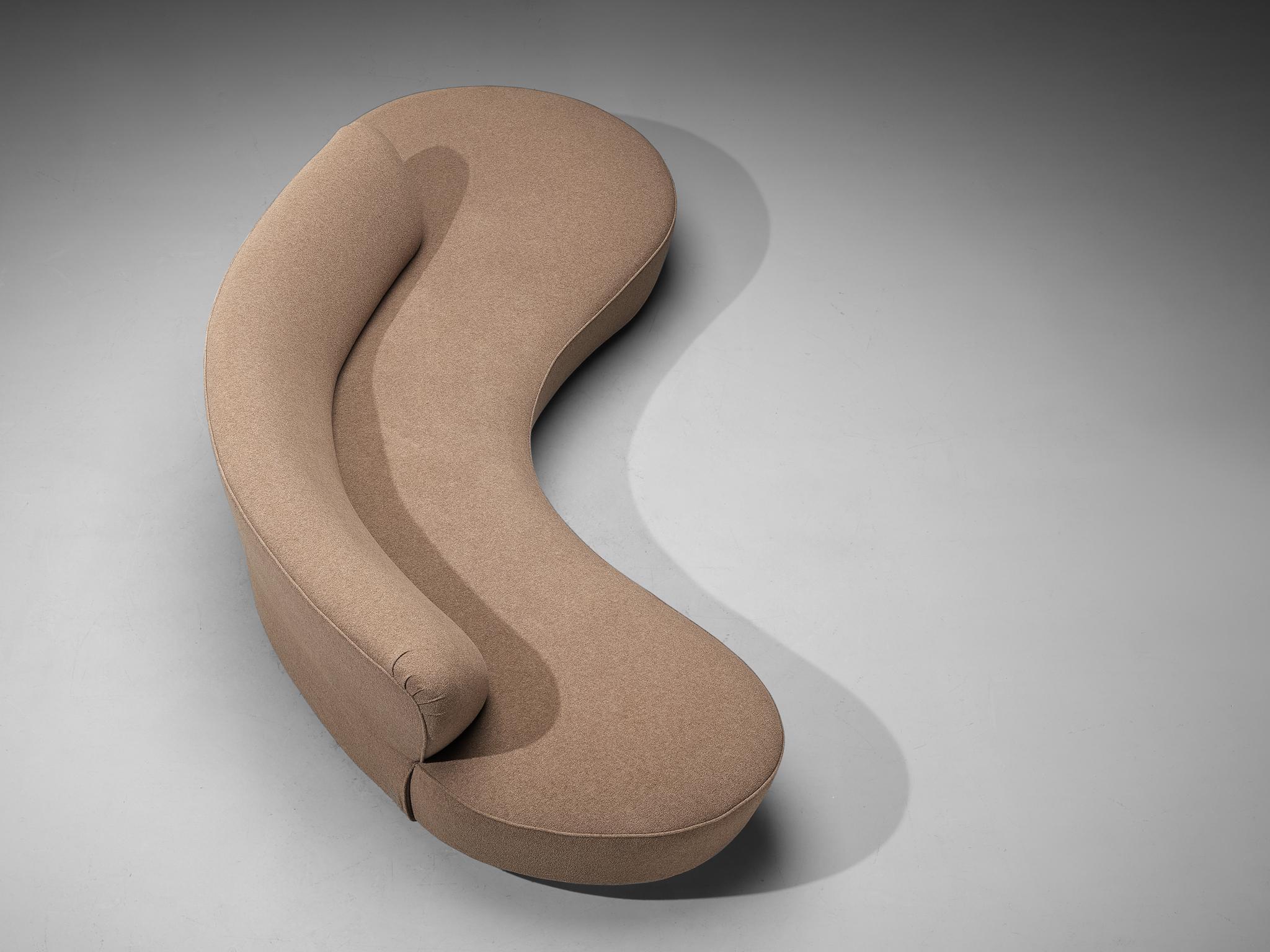 Ikonisches Vladimir Kagan 'Serpentine' Sofa in Beige gepolstert im Angebot 3