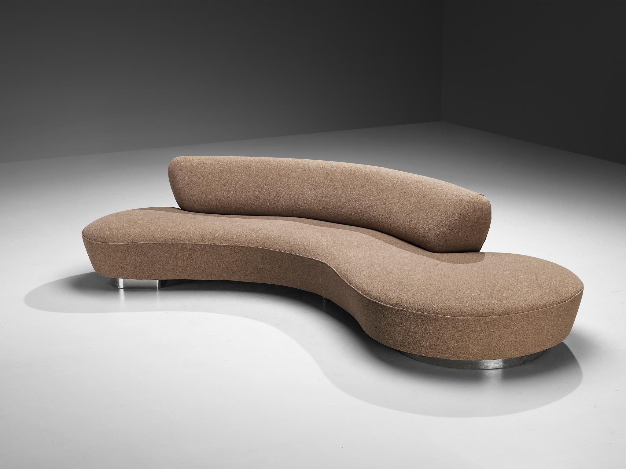 Ikonisches Vladimir Kagan 'Serpentine' Sofa in Beige gepolstert (Moderne der Mitte des Jahrhunderts) im Angebot