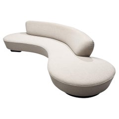 Retro Iconic Vladimir Kagan ‘Serpentine’ Sofa in White Upholstery 