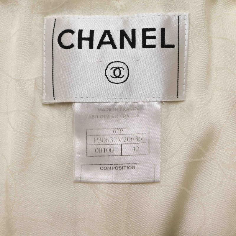 Iconic White Chanel Jacket For Sale 4