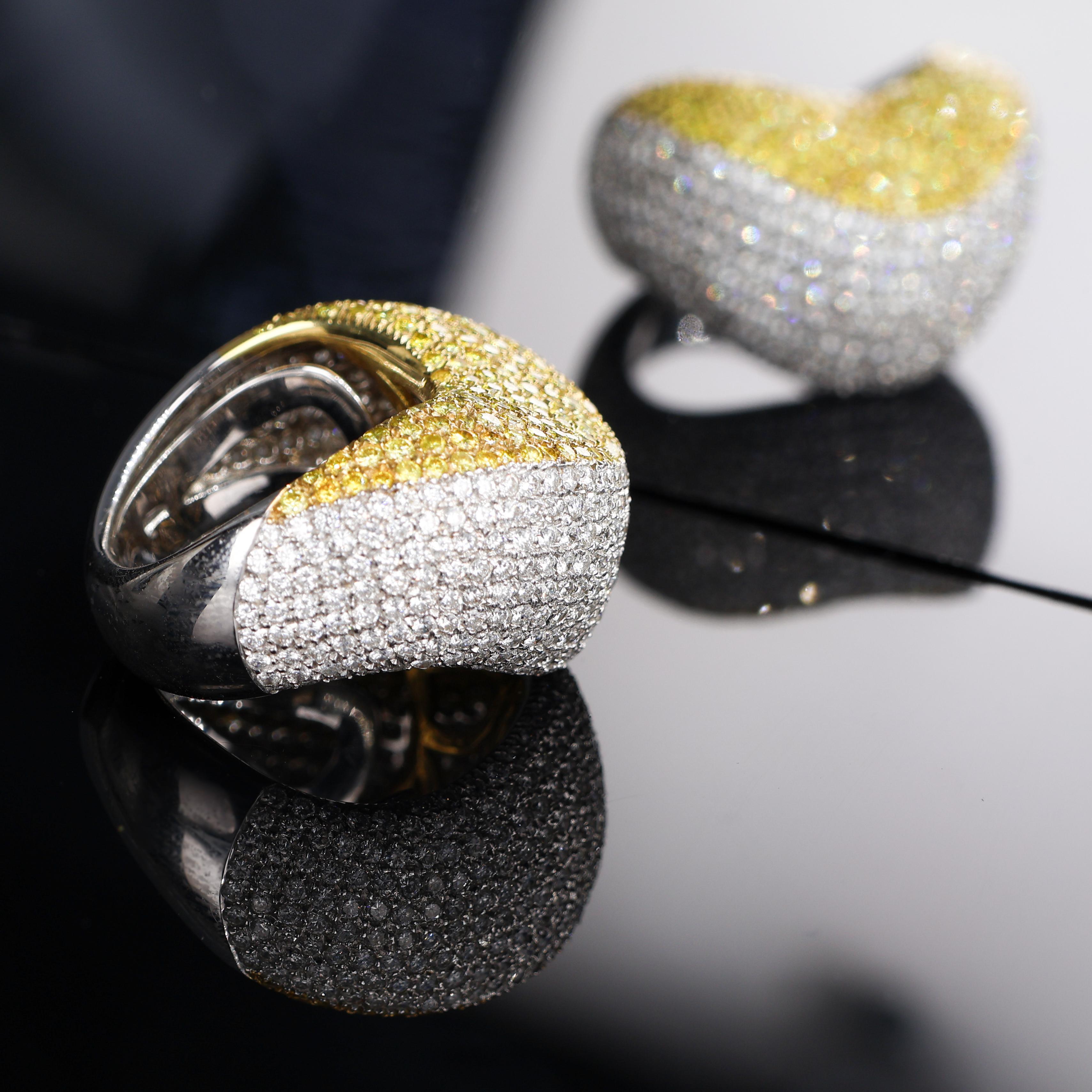 Iconic White Gold Band Ring with White and Yellow Diamonds, 4.10 Carats For Sale 8