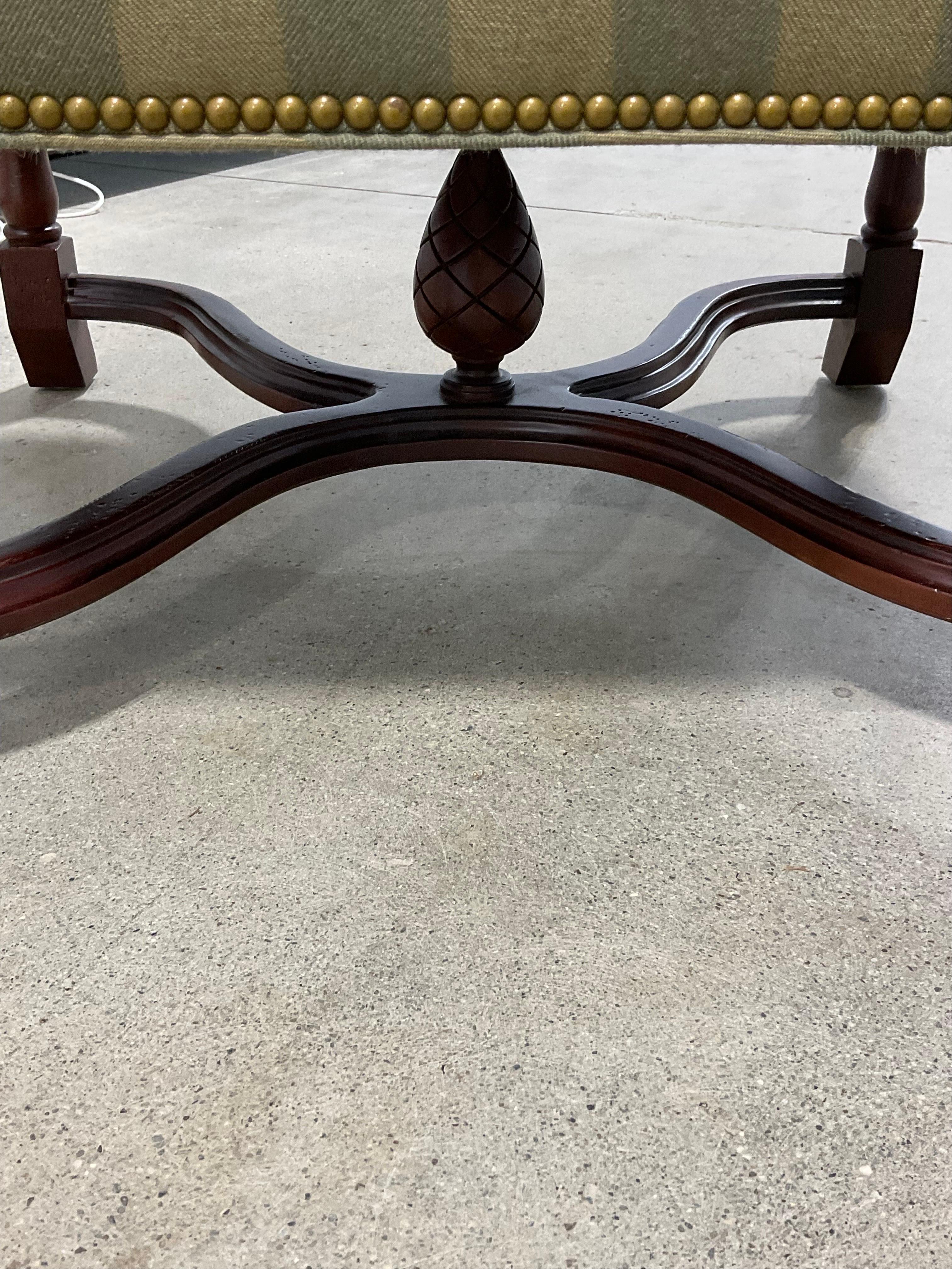 Icónico respaldo reclinable William & Mary de Lee Jofa en Excelente estado para la venta en Hartville, OH