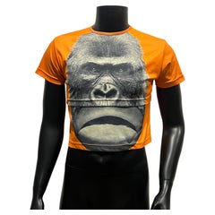 Das legendäre W&LT (Wild & Lethal Trash) SHORT GORILLA-Oberteil von Walter Van Beirendonck