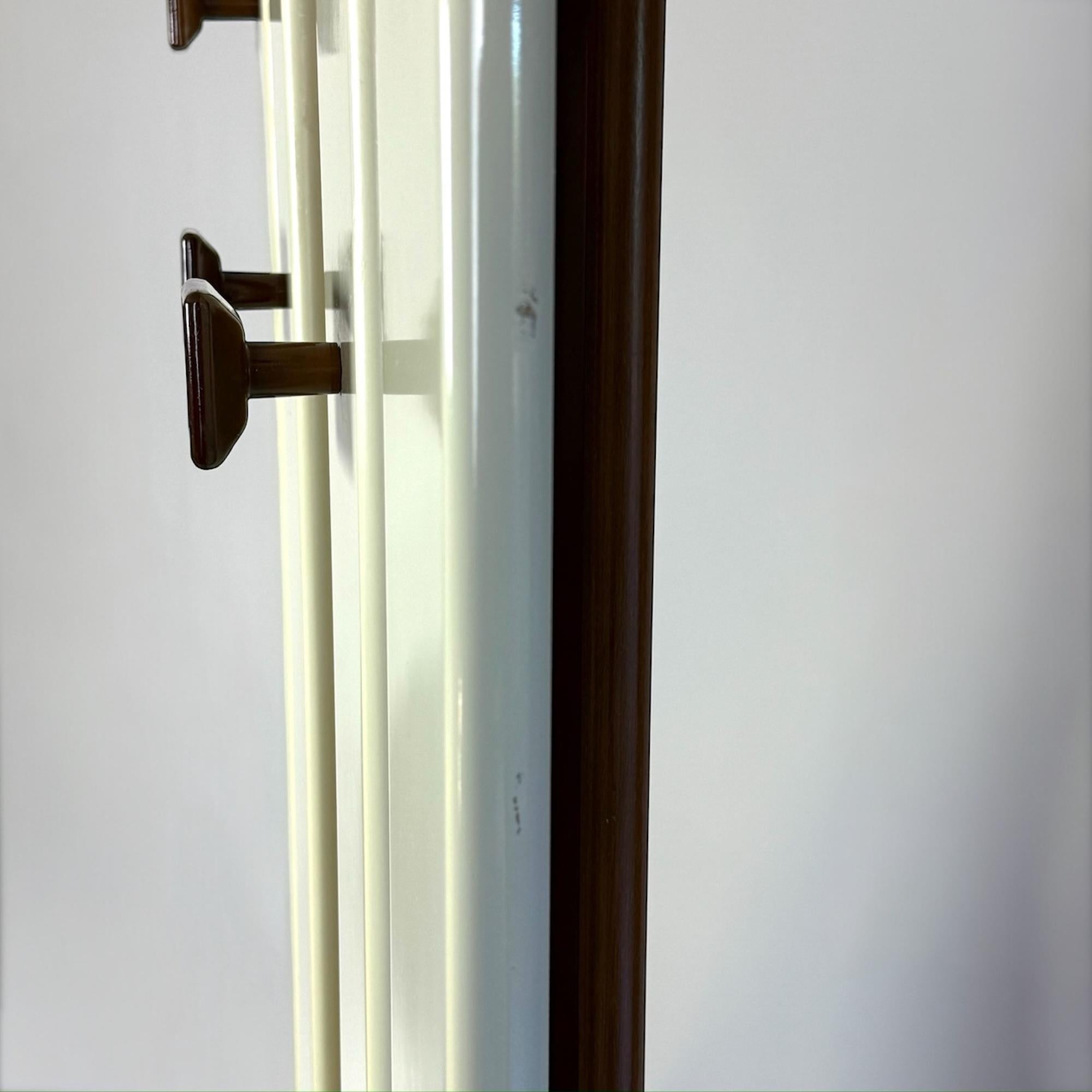 Iconic Wooden Coat Hanger by Luigi Sormani, 1970s For Sale 1