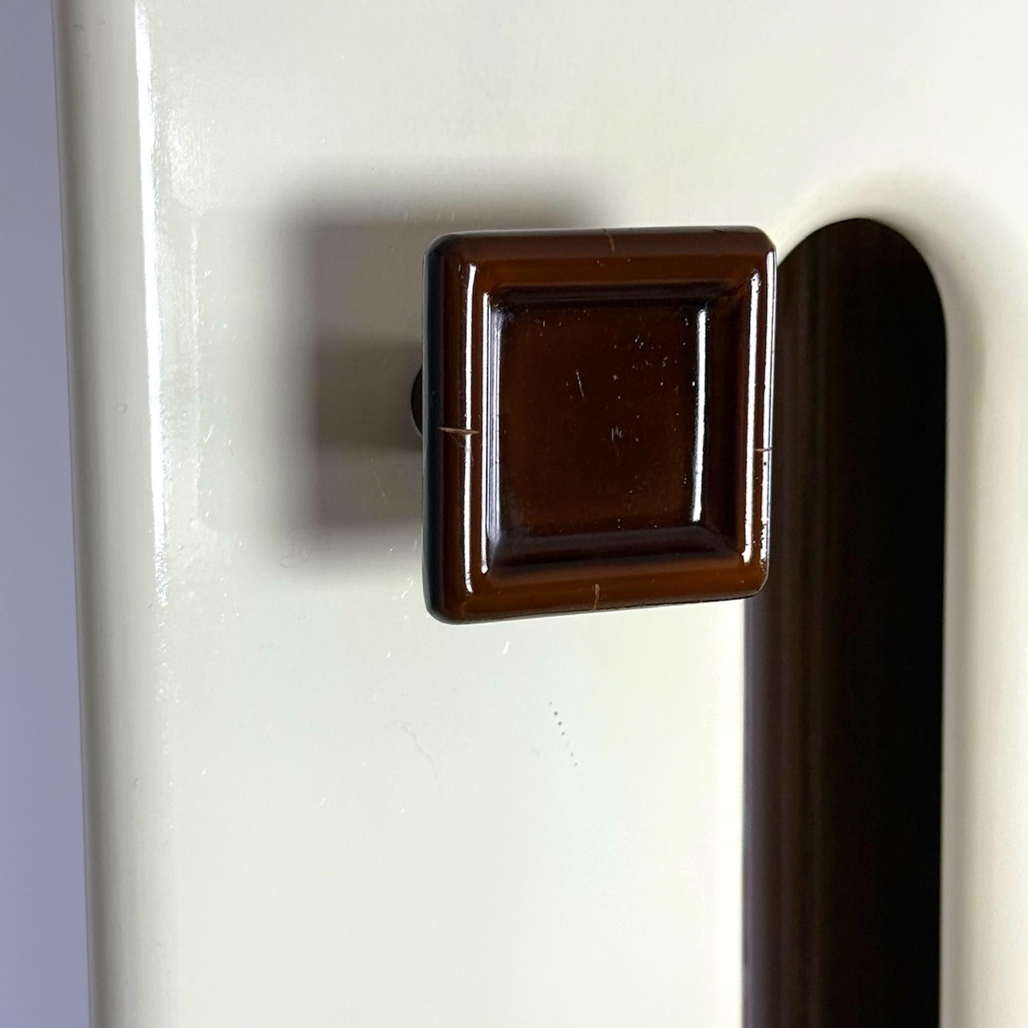 Iconic Wooden Coat Hanger by Luigi Sormani, 1970s For Sale 2
