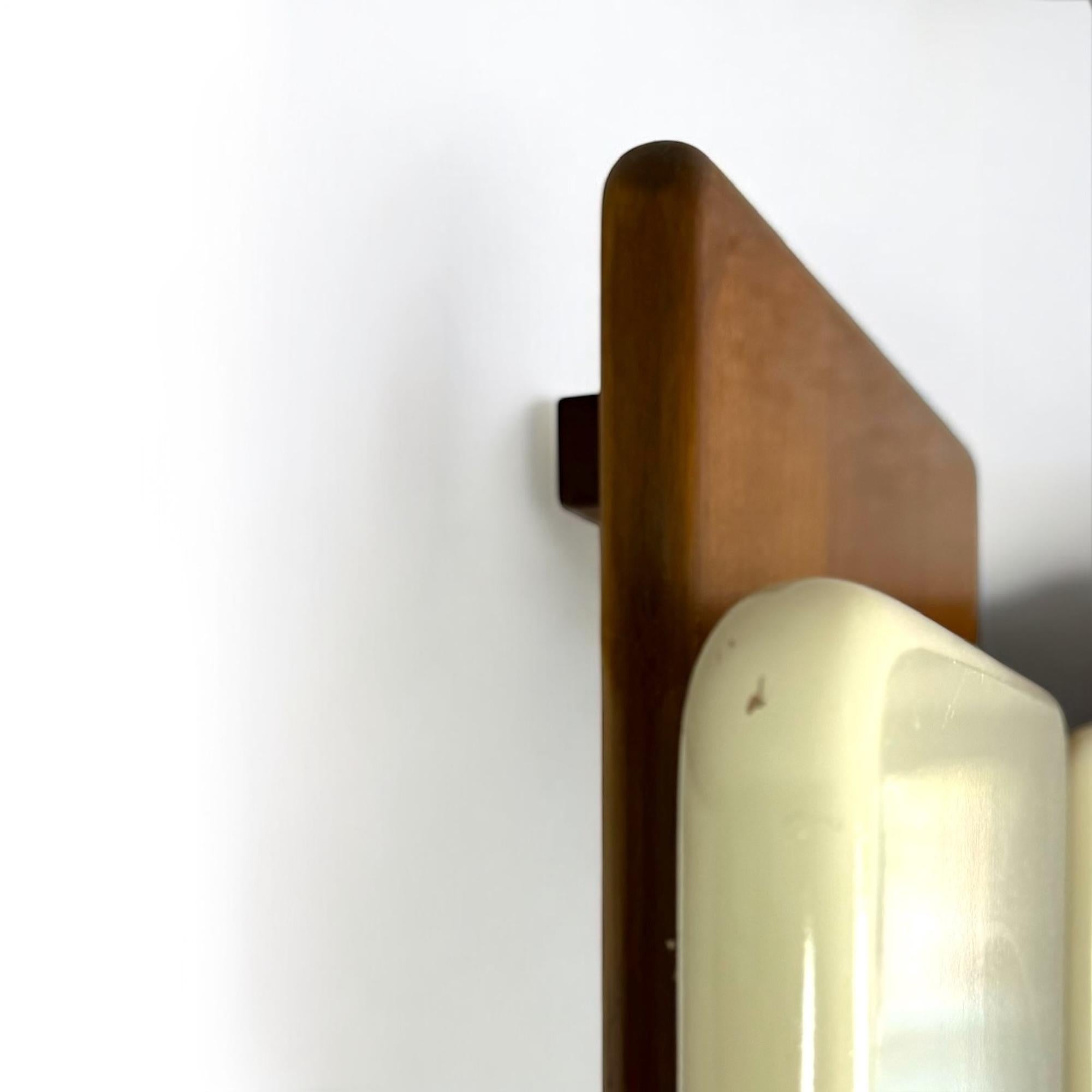 Iconic Wooden Coat Hanger by Luigi Sormani, 1970s For Sale 4