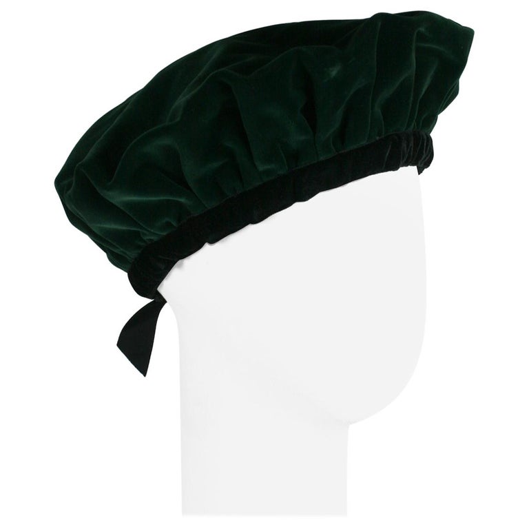 Iconic Yves Saint Laurent Velvet Beret For Sale at 1stDibs  display picture 2