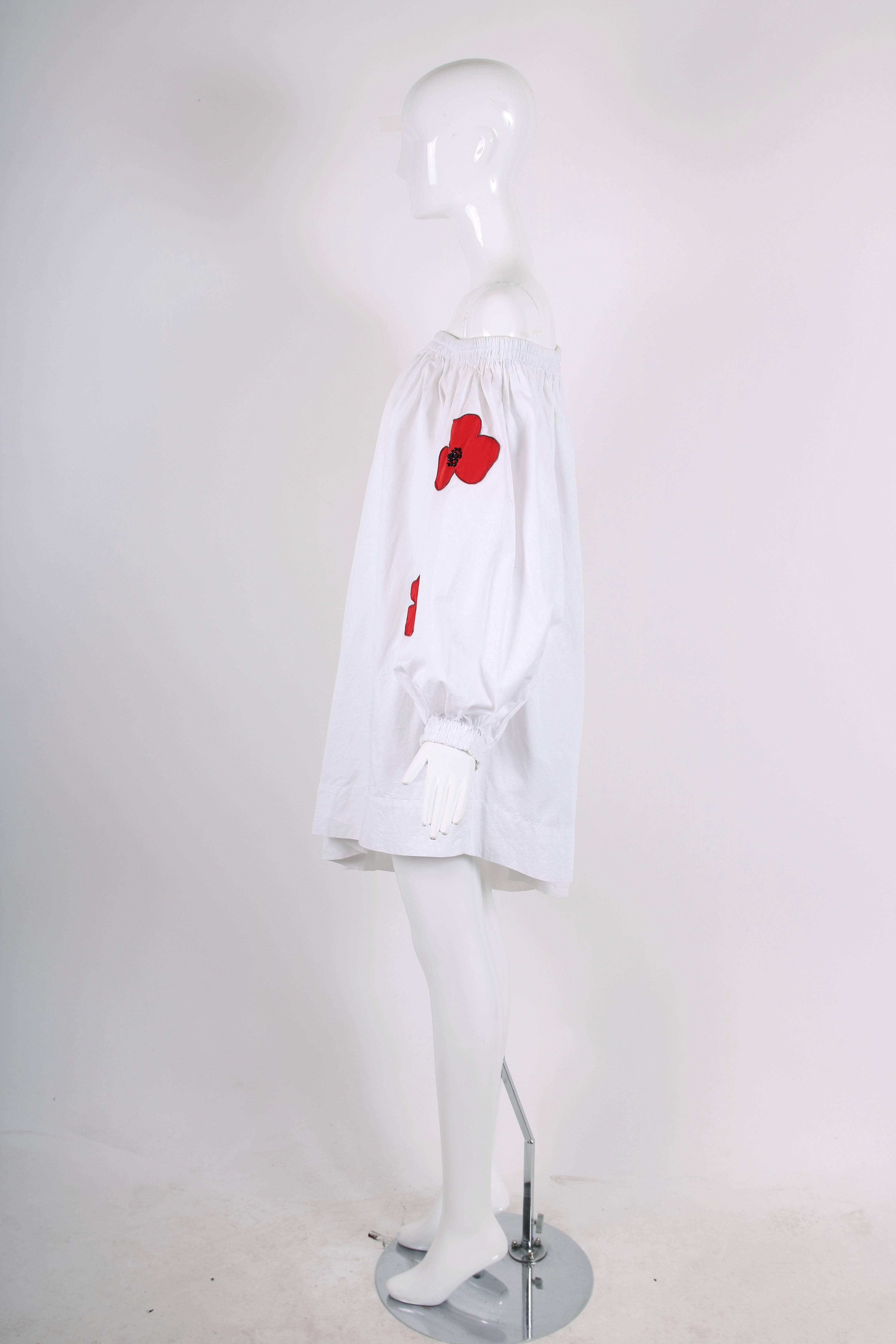 Yves Saint Laurent YSL White Cotton Asymmetric Dress with Poppies In Excellent Condition In Studio City, CA