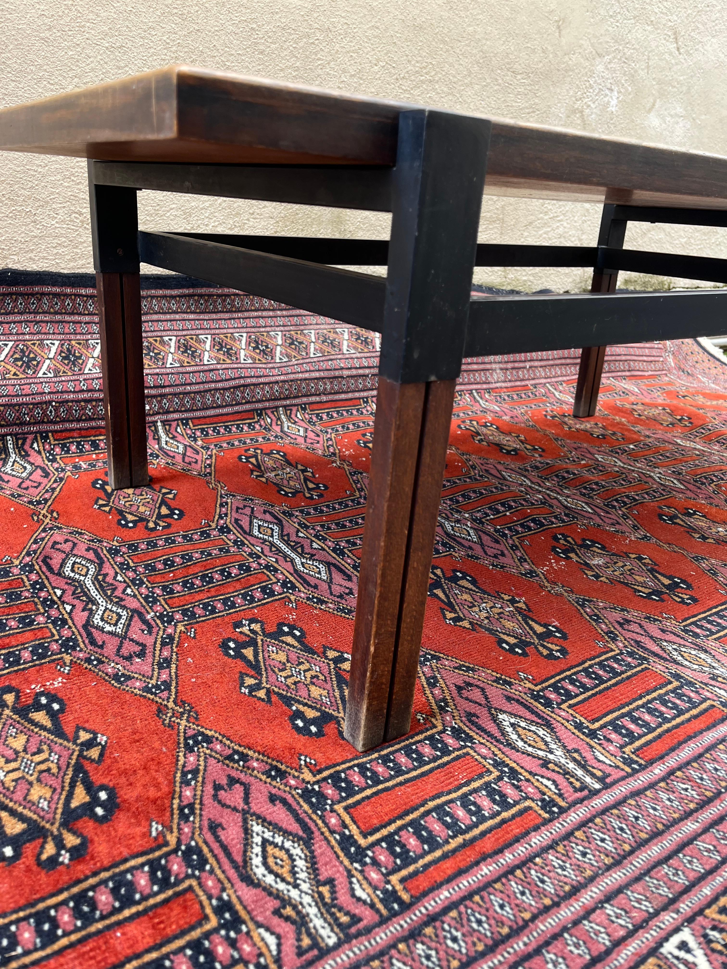 Iconic 1950s Vigna coffee table For Sale 4