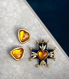 Iconique Yves Saint Laurent collection Murano by Goossens.