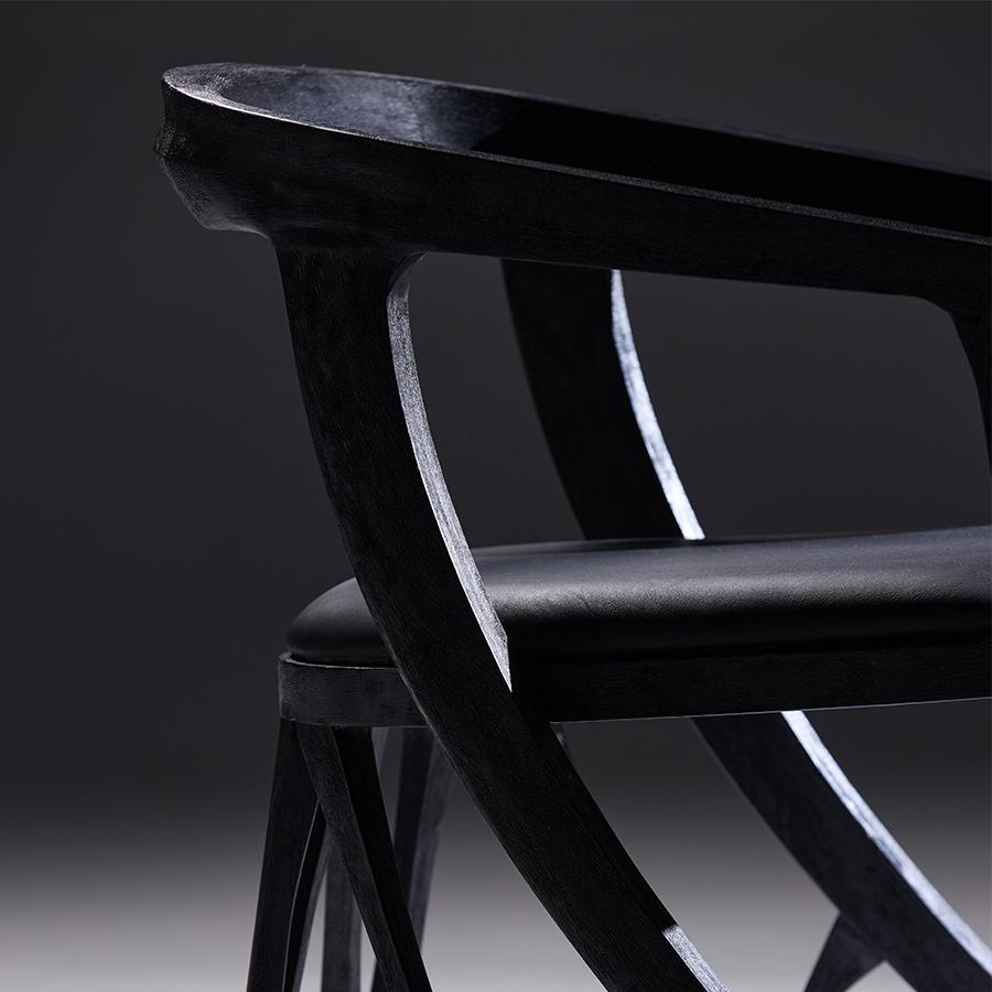 Icpalli Chair in Black (Mexikanisch) im Angebot