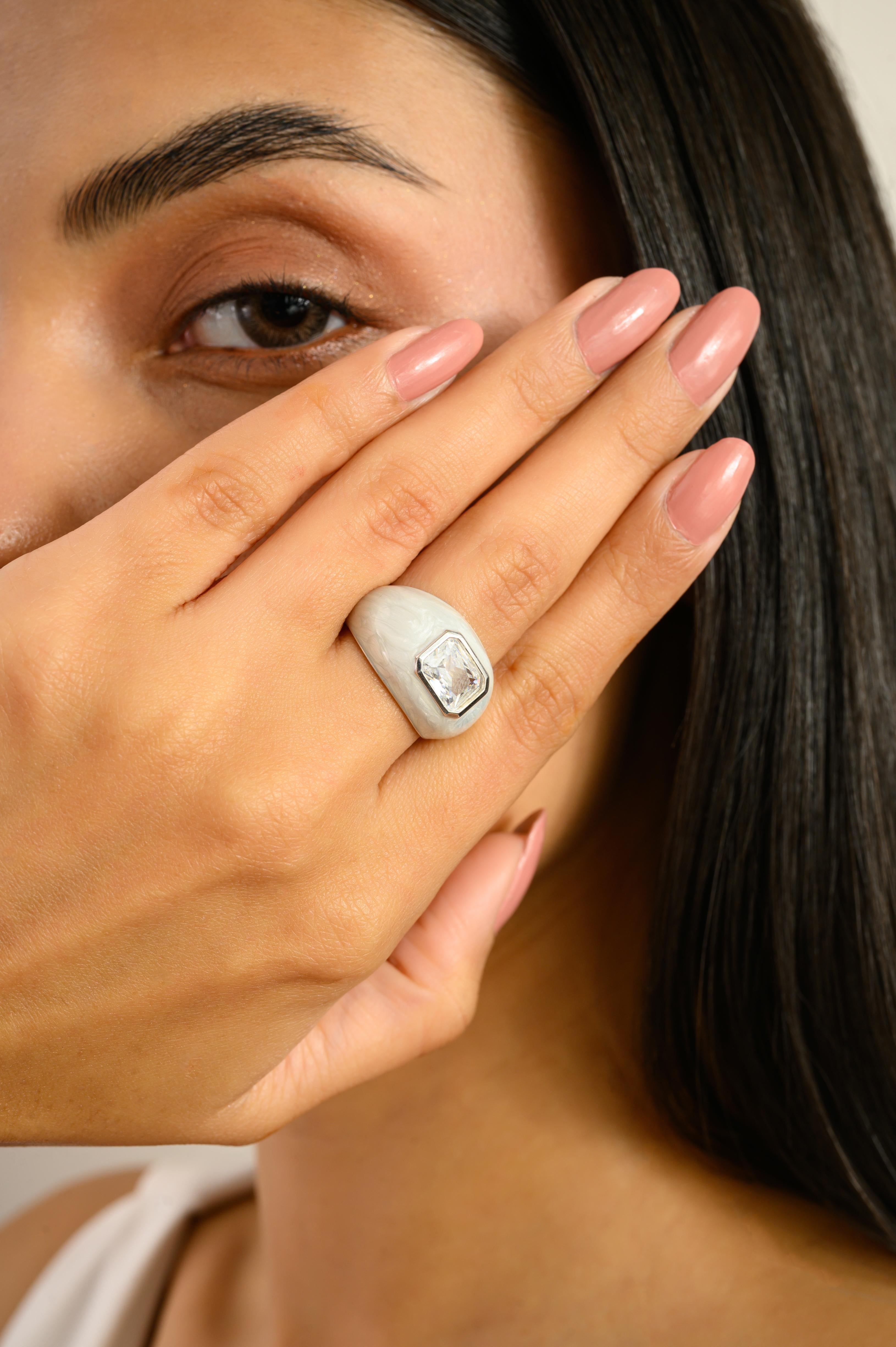 in vendita:  Anello d'argento a cupola unisex con zircone taglio smeraldo con smalto Icy Swirl, gioielli per regalo 6