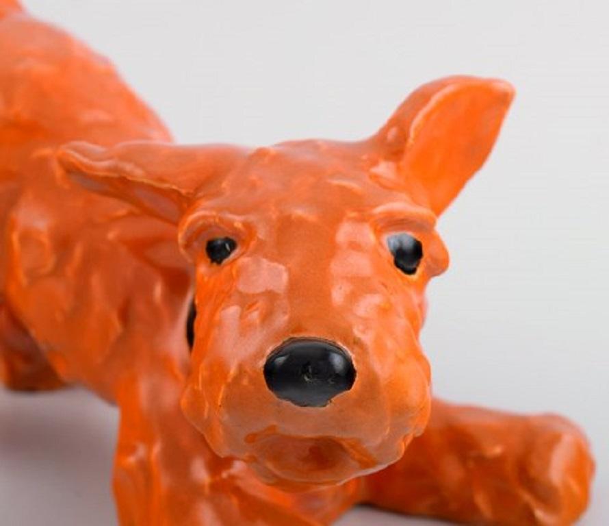 Ida Meisinger for Goldscheider, Playful Terrier in Glazed Ceramics In Excellent Condition In Copenhagen, DK