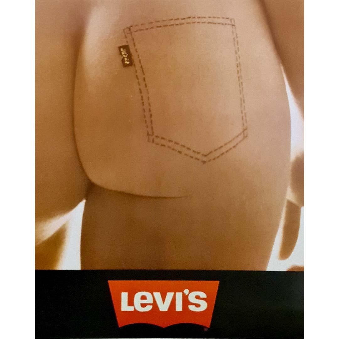 Circa 1970 cartel publicitario original Levi's Jeans en venta 1