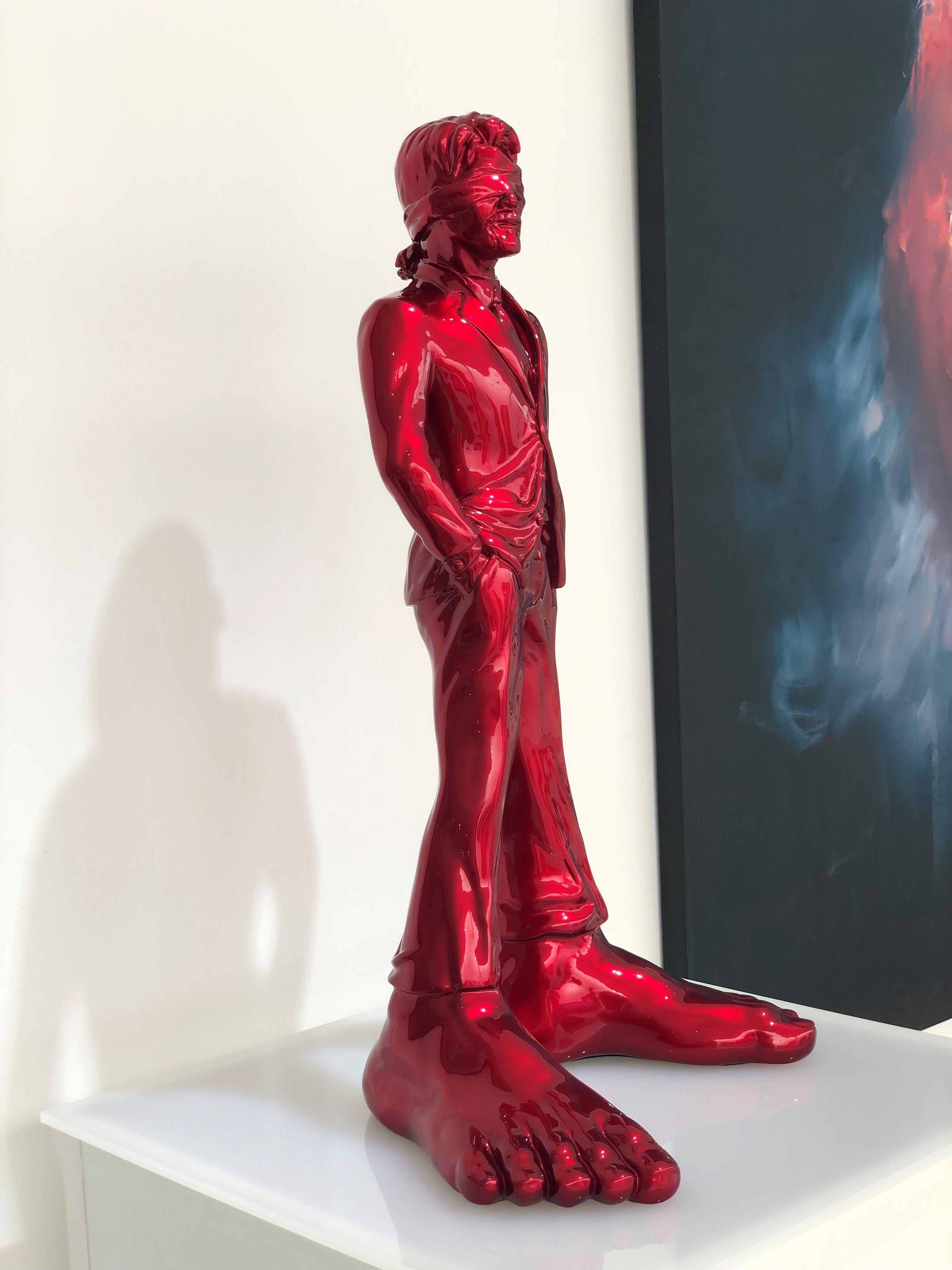 Businessman 85 - Sculpture en résine, 2022 - Gris Figurative Sculpture par Idan Zareski
