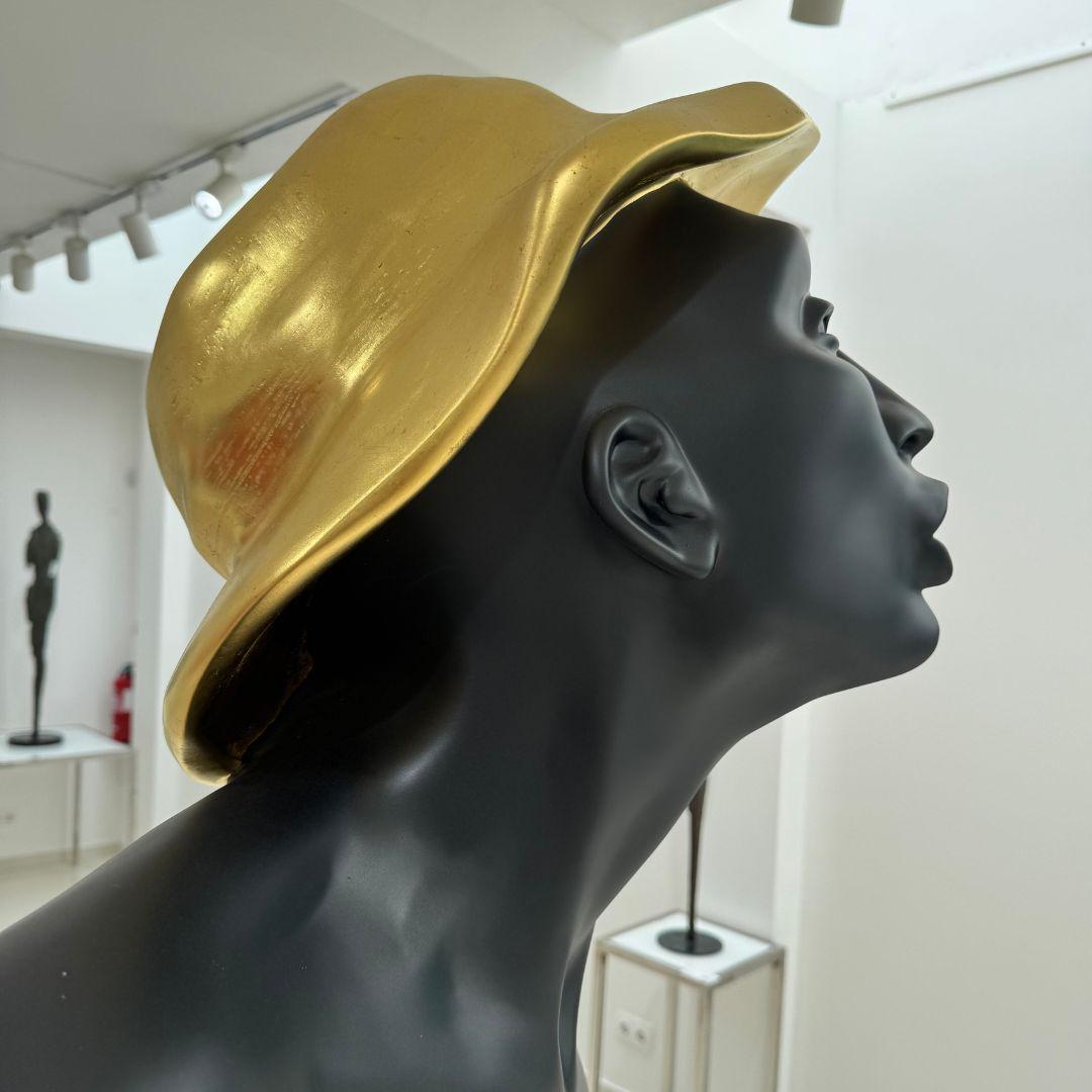 Le Siffleur 220 - Kunstharz-Skulptur, 2022 im Angebot 6