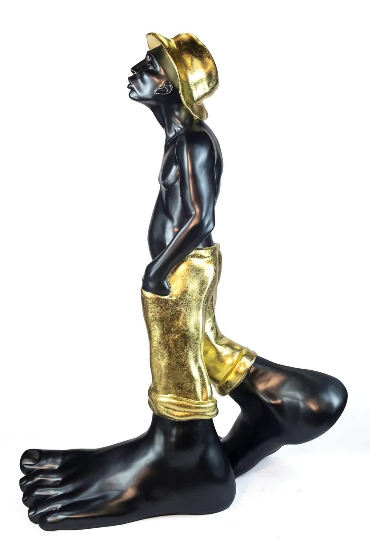 Le Siffleur 85 - Sculpture en résine, 2022 en vente 3