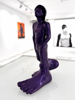 Le Siffleur XS , aubergine (purple) - pop sculpture, limited edition