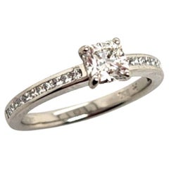 Ideal Idealer Verlobungsring aus Platin mit kanadischem Diamant im Quadratschliff AGS zertifiziert